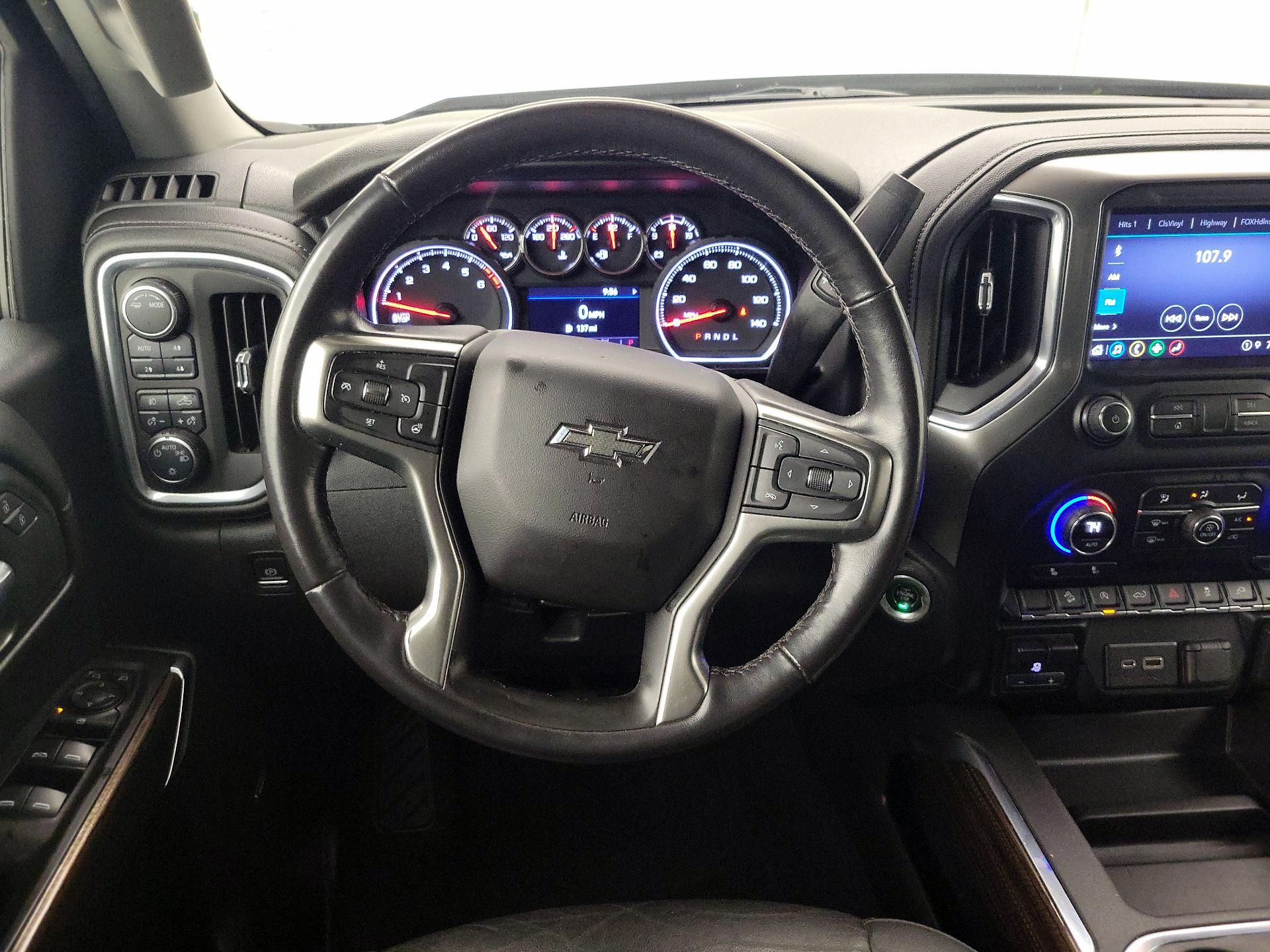 Thumbnail: 2021 Chevrolet Silverado 1500 - 10