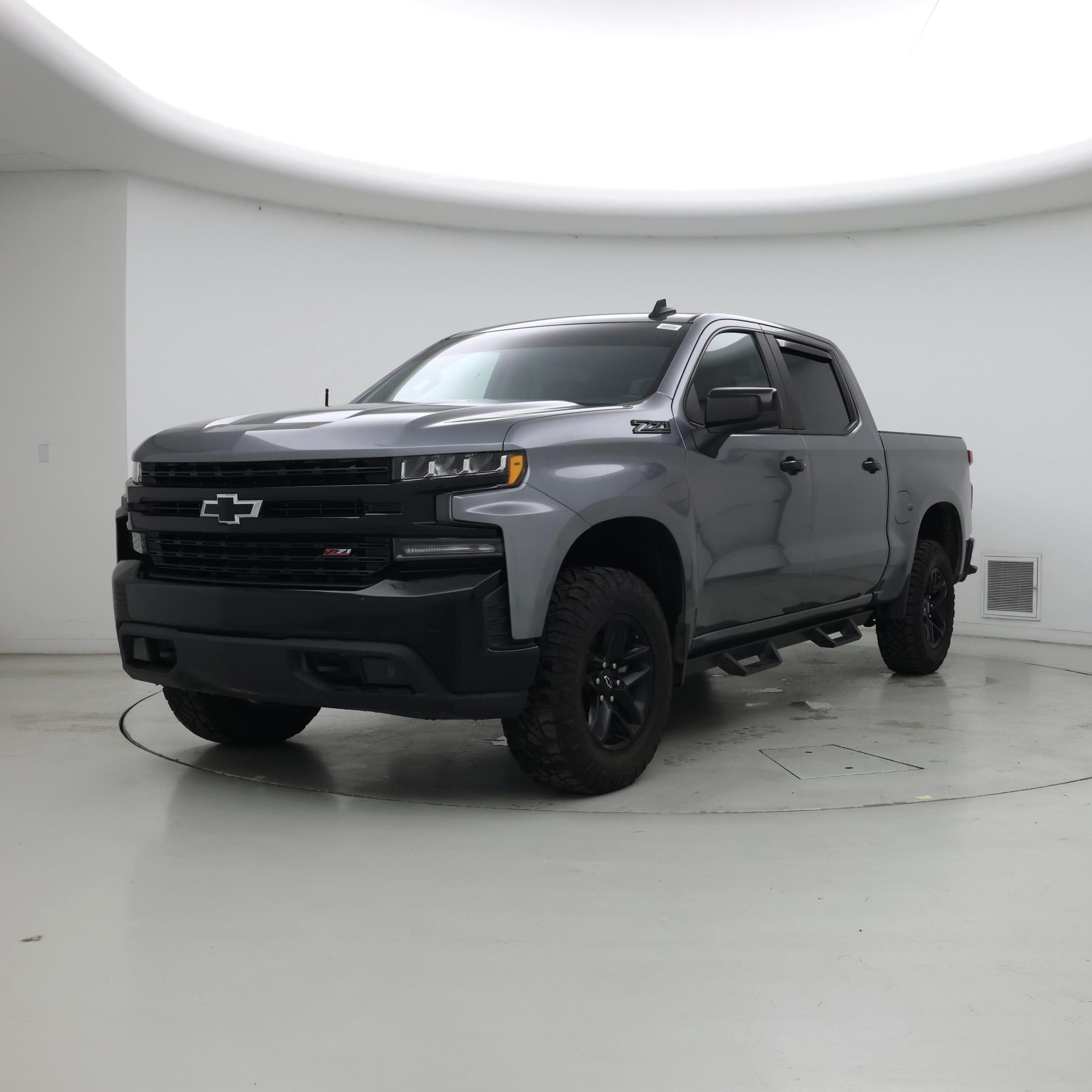 Thumbnail: 2021 Chevrolet Silverado 1500 - 4