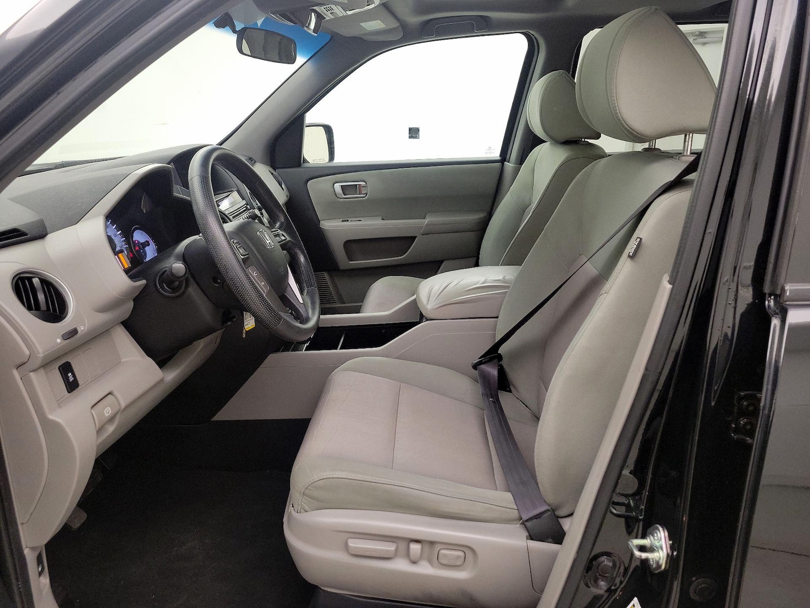 2015 Honda Pilot SE - Photo 12