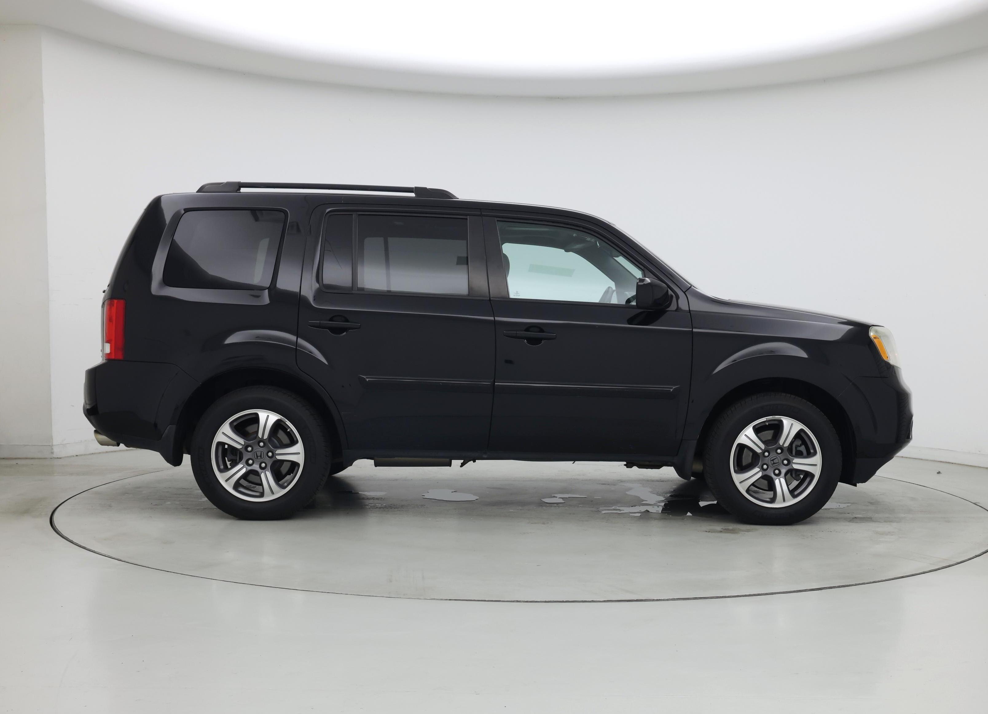 Thumbnail: 2015 Honda Pilot - 7