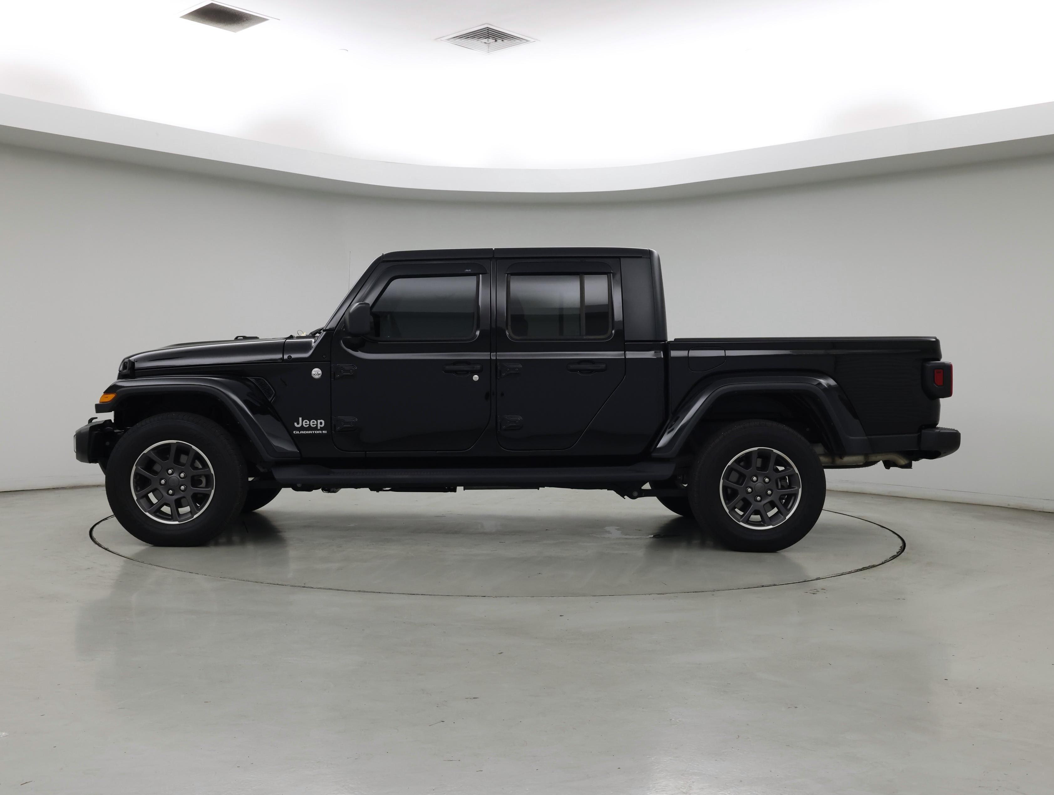 Thumbnail: 2023 Jeep Gladiator - 3