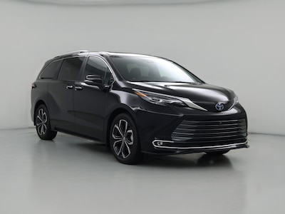 2025 Toyota Sienna Platinum
