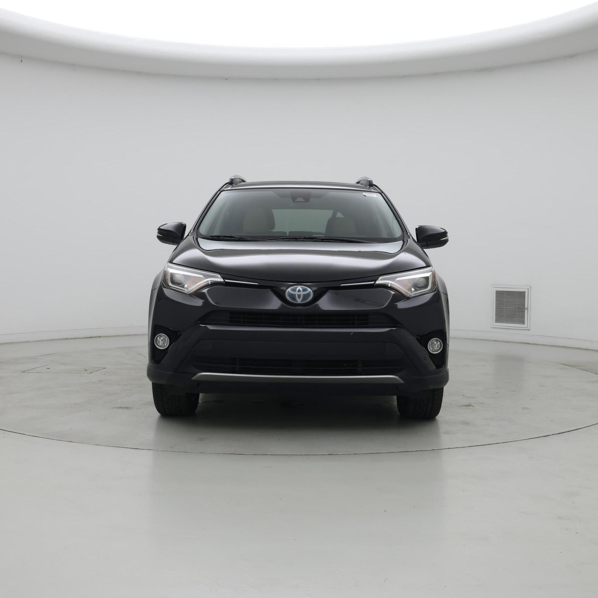 Thumbnail: 2017 Toyota RAV4 - 5