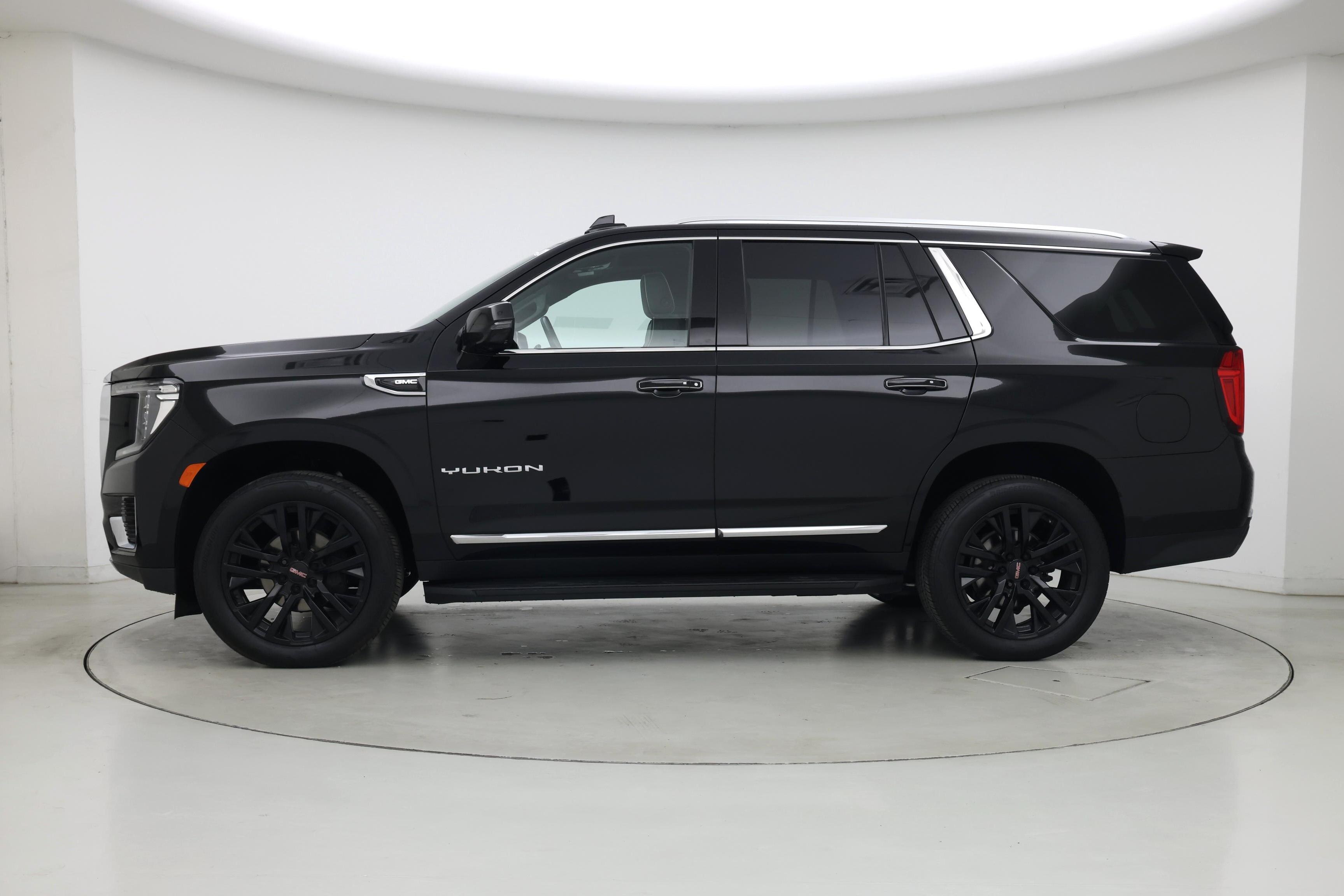 Thumbnail: 2021 GMC Yukon - 3