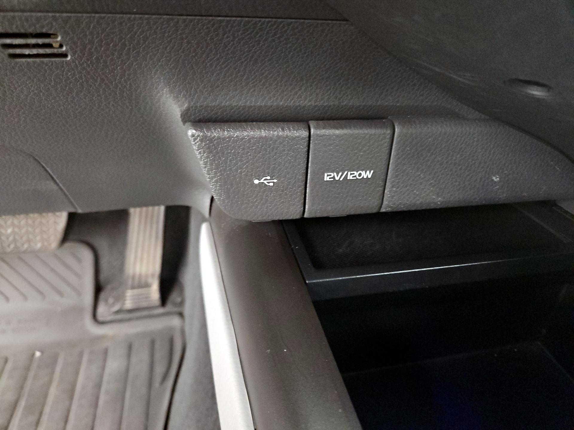 Thumbnail: 2022 Toyota Camry - 18