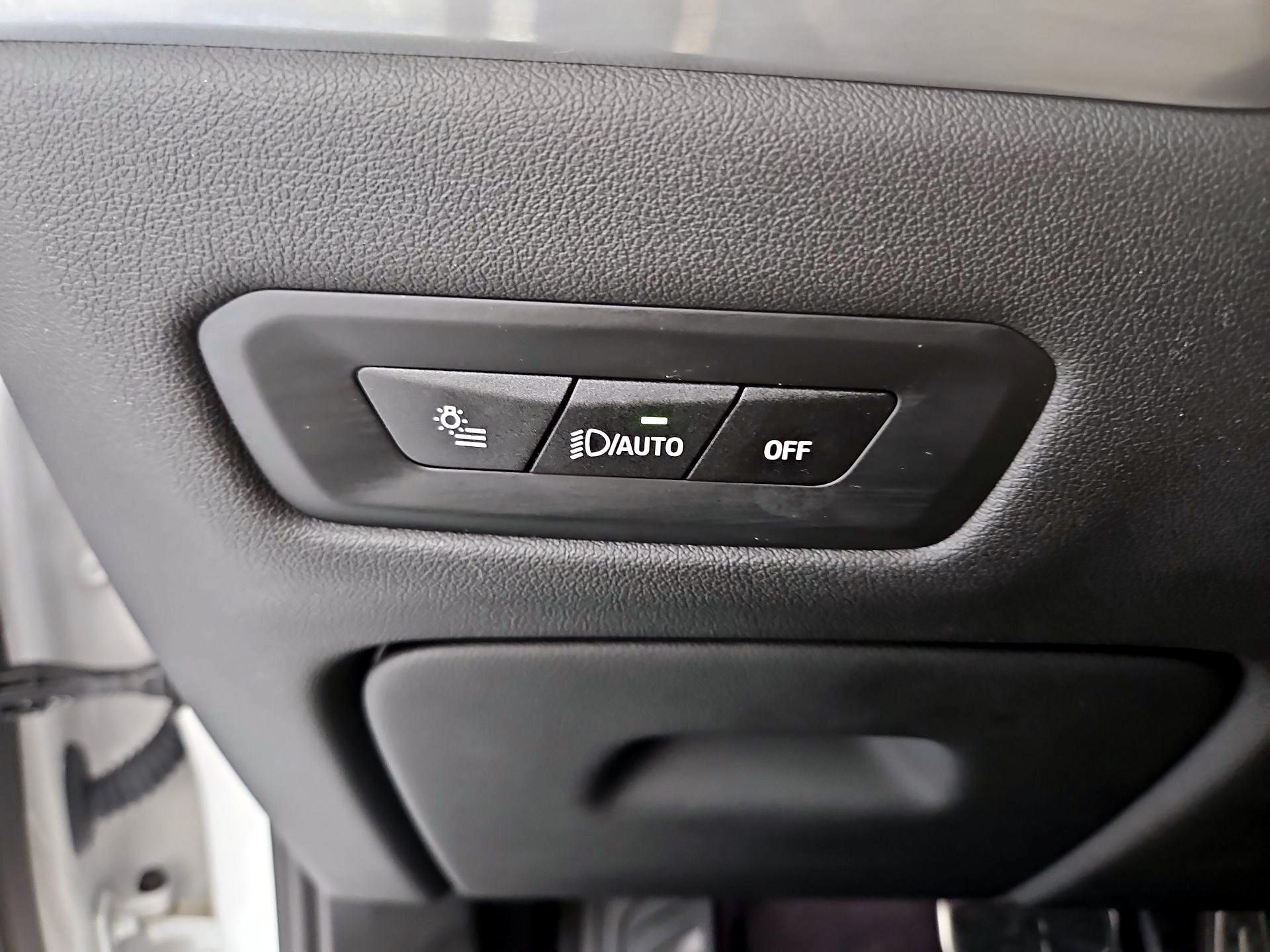 Thumbnail: 2025 BMW X5 - 13