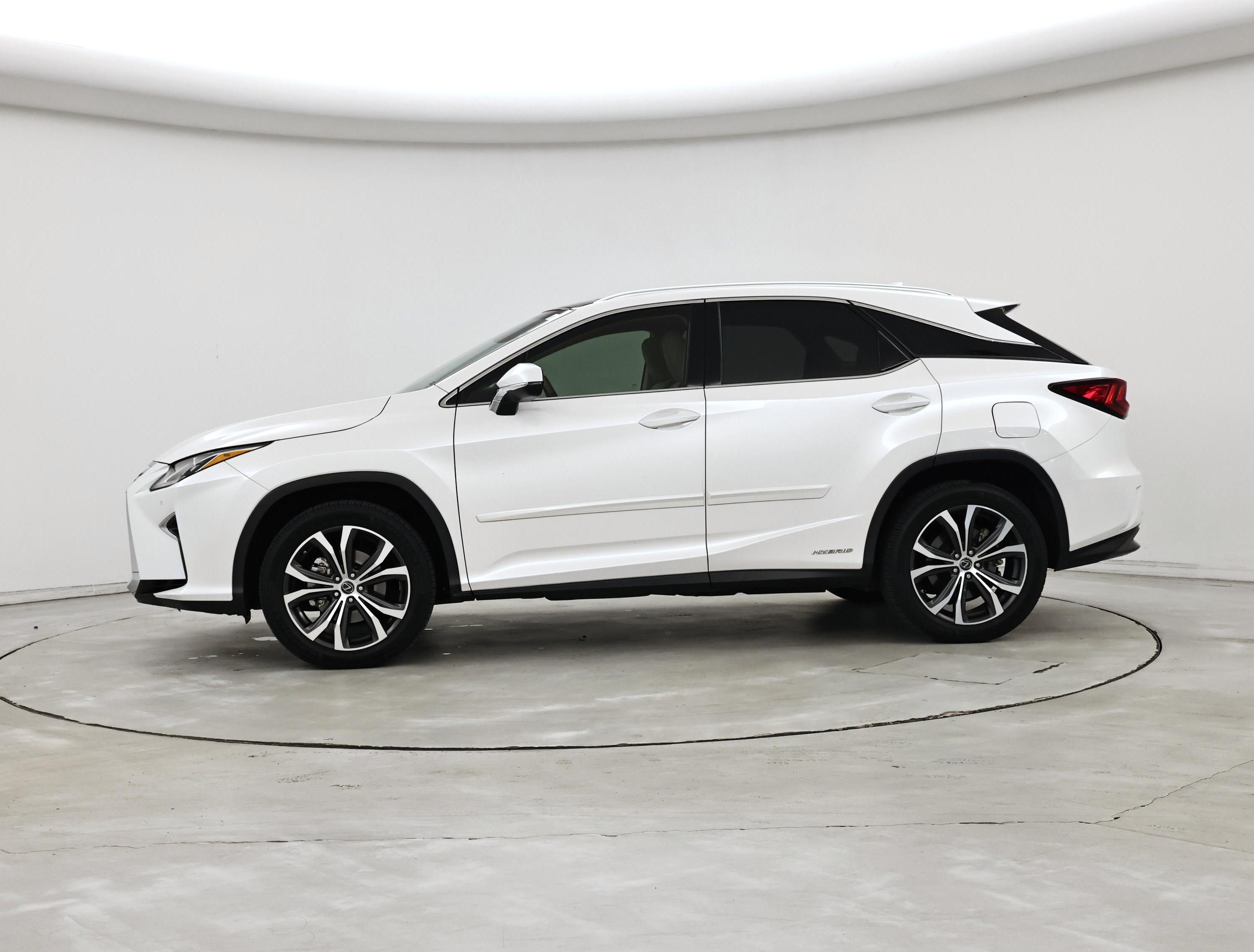Thumbnail: 2019 Lexus RX - 3