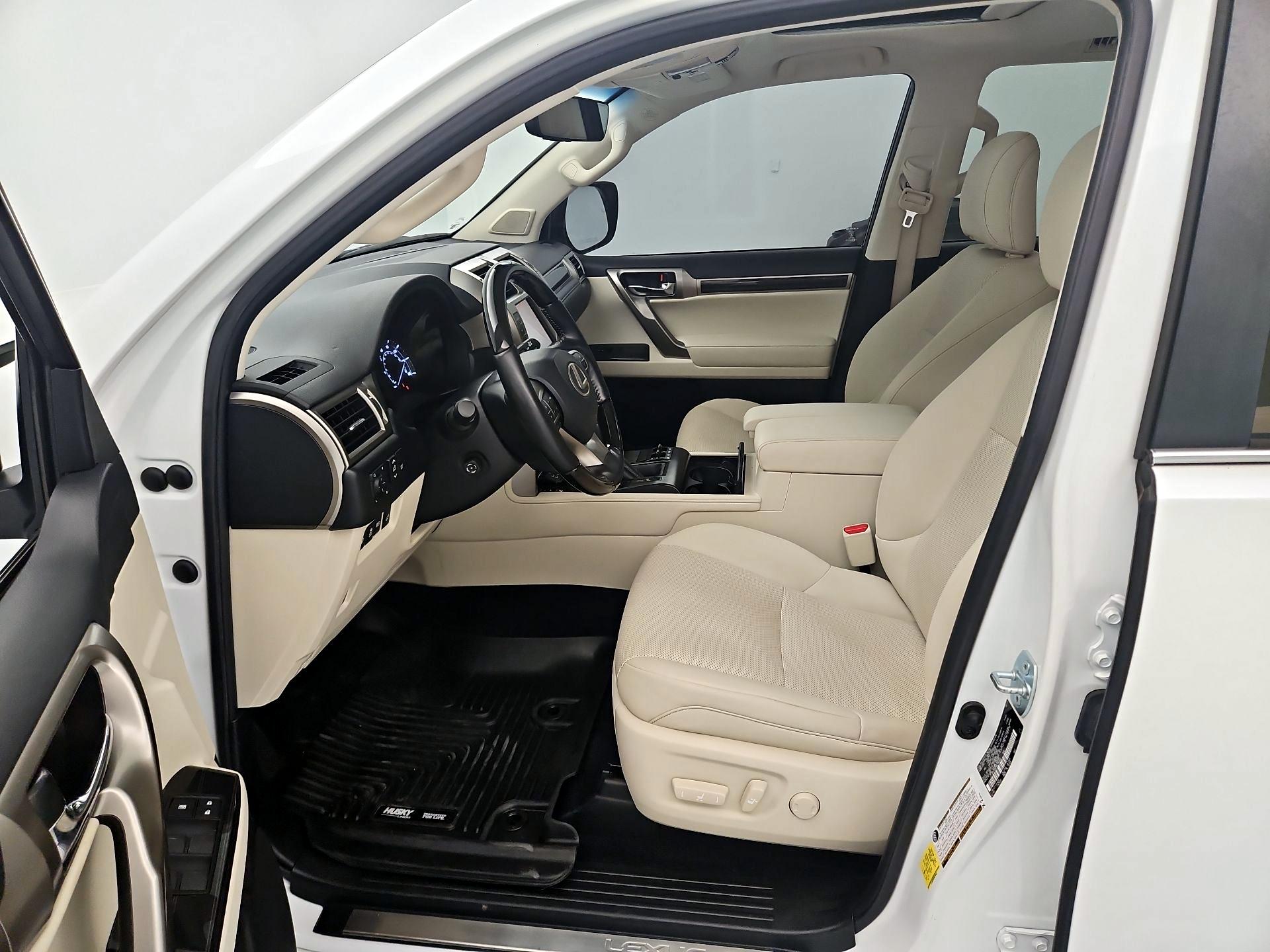 Thumbnail: 2021 Lexus GX - 11