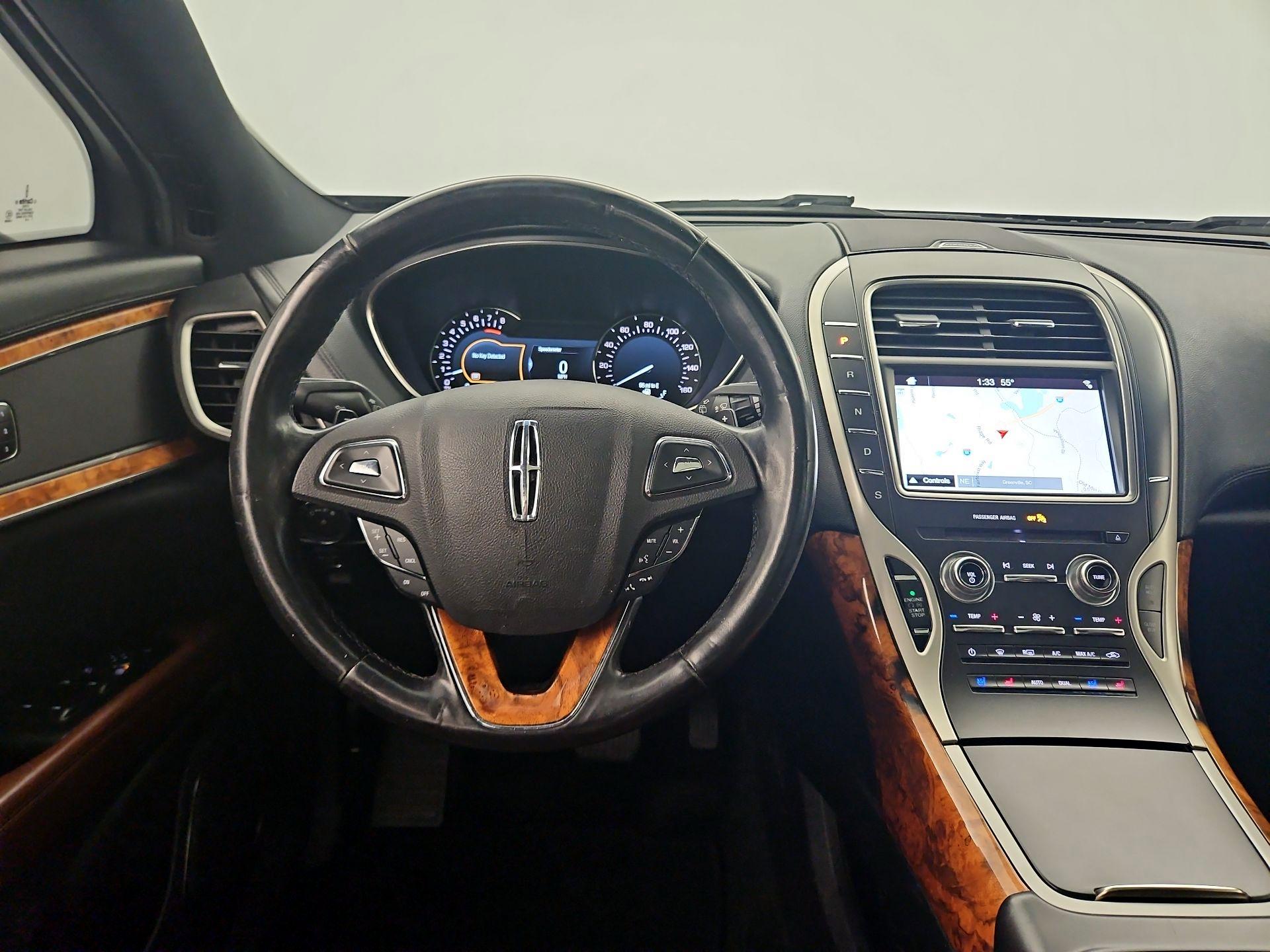 Thumbnail: 2017 Lincoln MKX - 10