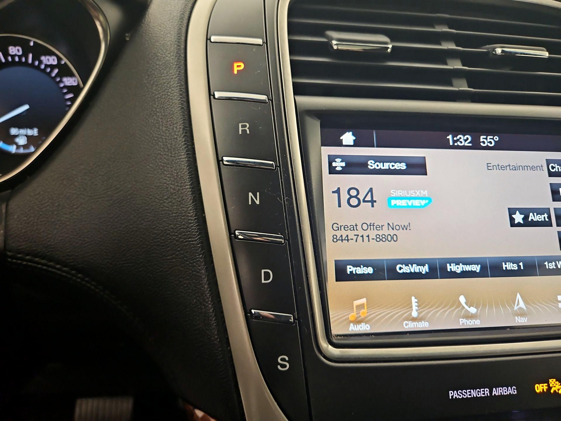 Thumbnail: 2017 Lincoln MKX - 18