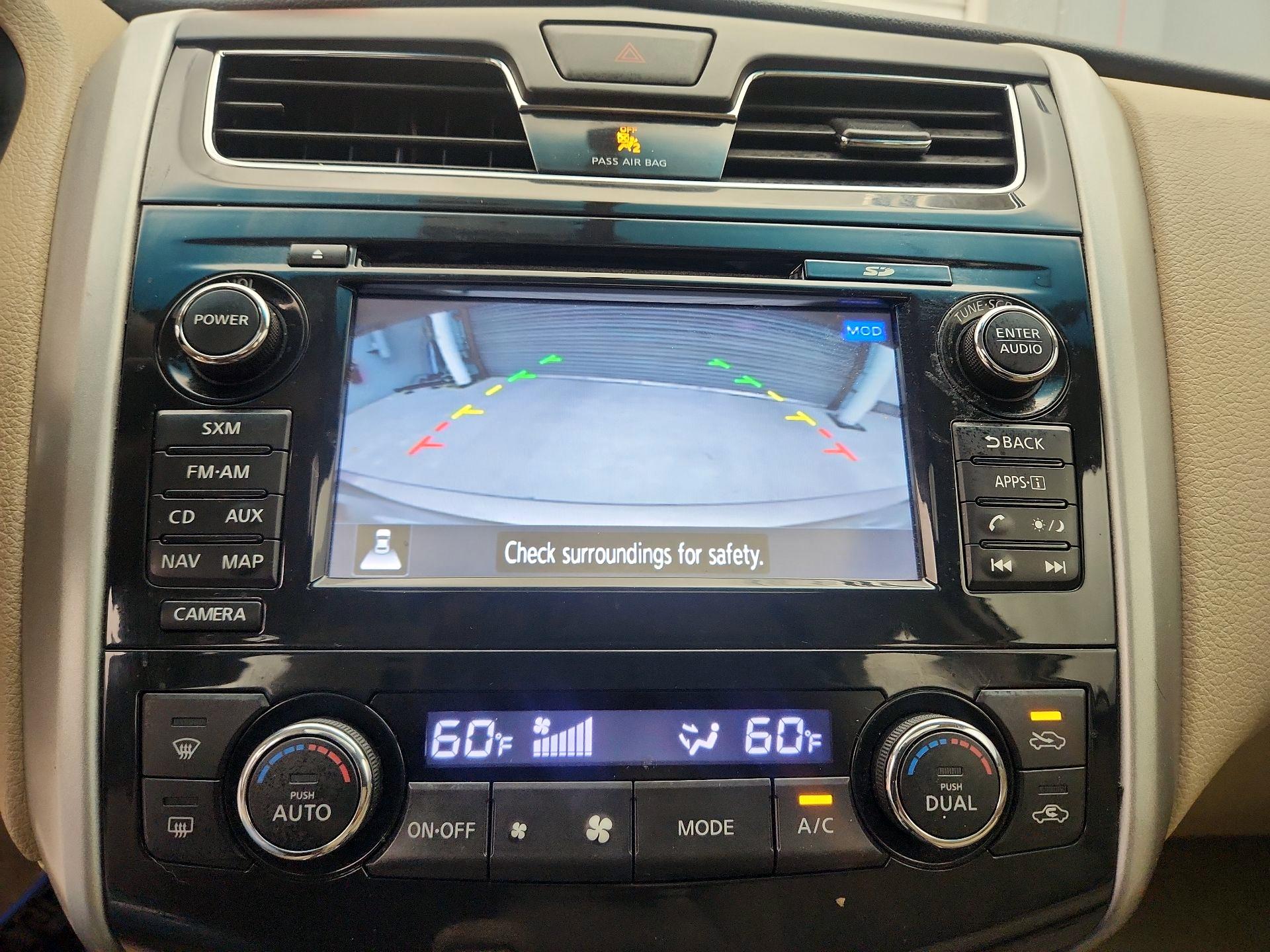 Thumbnail: 2014 Nissan Altima - 15