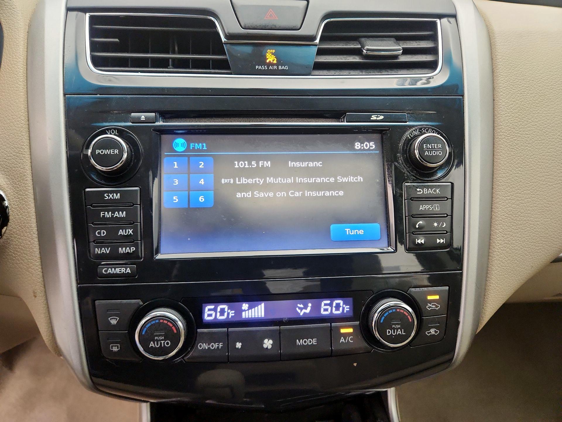 Thumbnail: 2014 Nissan Altima - 16