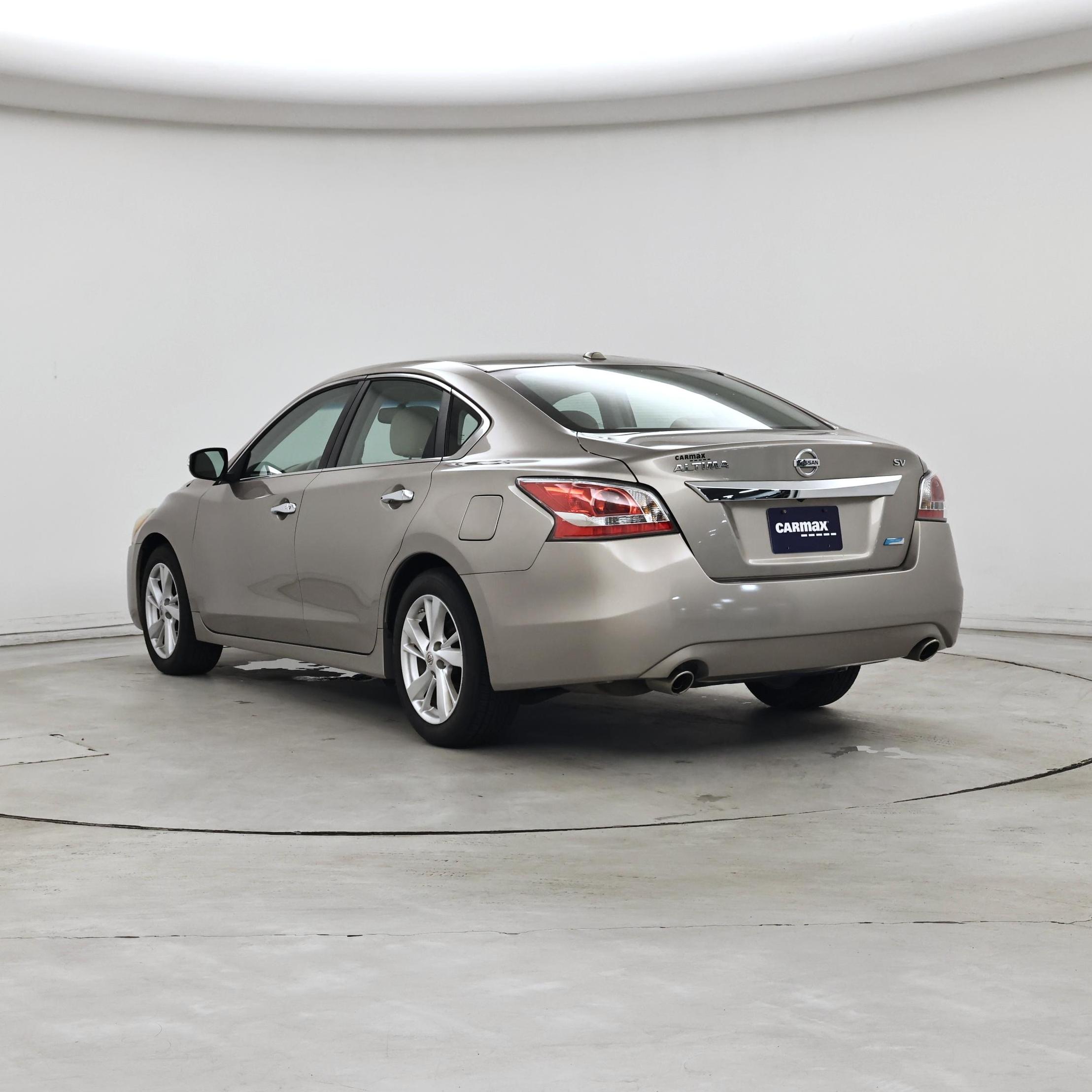Thumbnail: 2014 Nissan Altima - 2