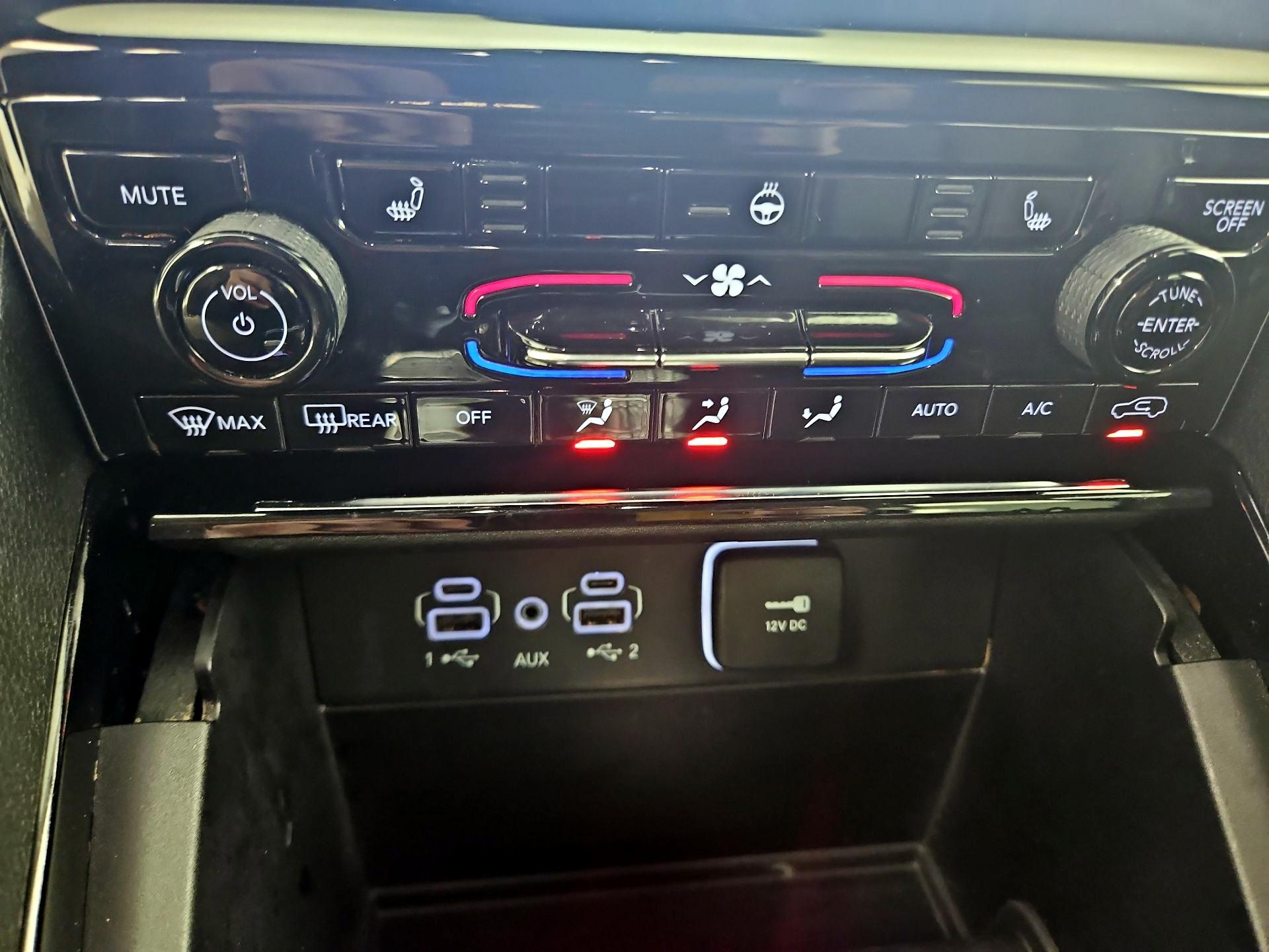 Thumbnail: 2023 Jeep Grand Cherokee - 17