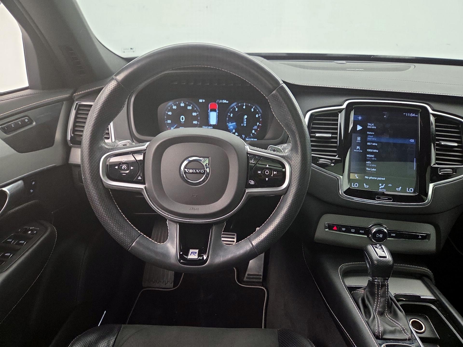 Thumbnail: 2019 Volvo XC90 - 10