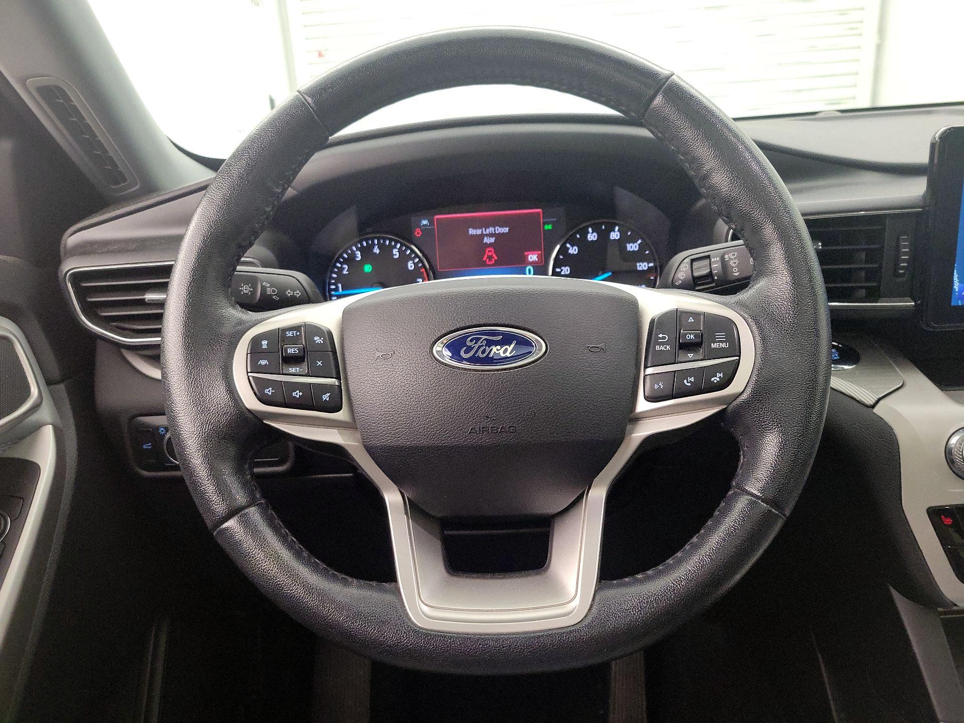 Thumbnail: 2021 Ford Explorer - 10