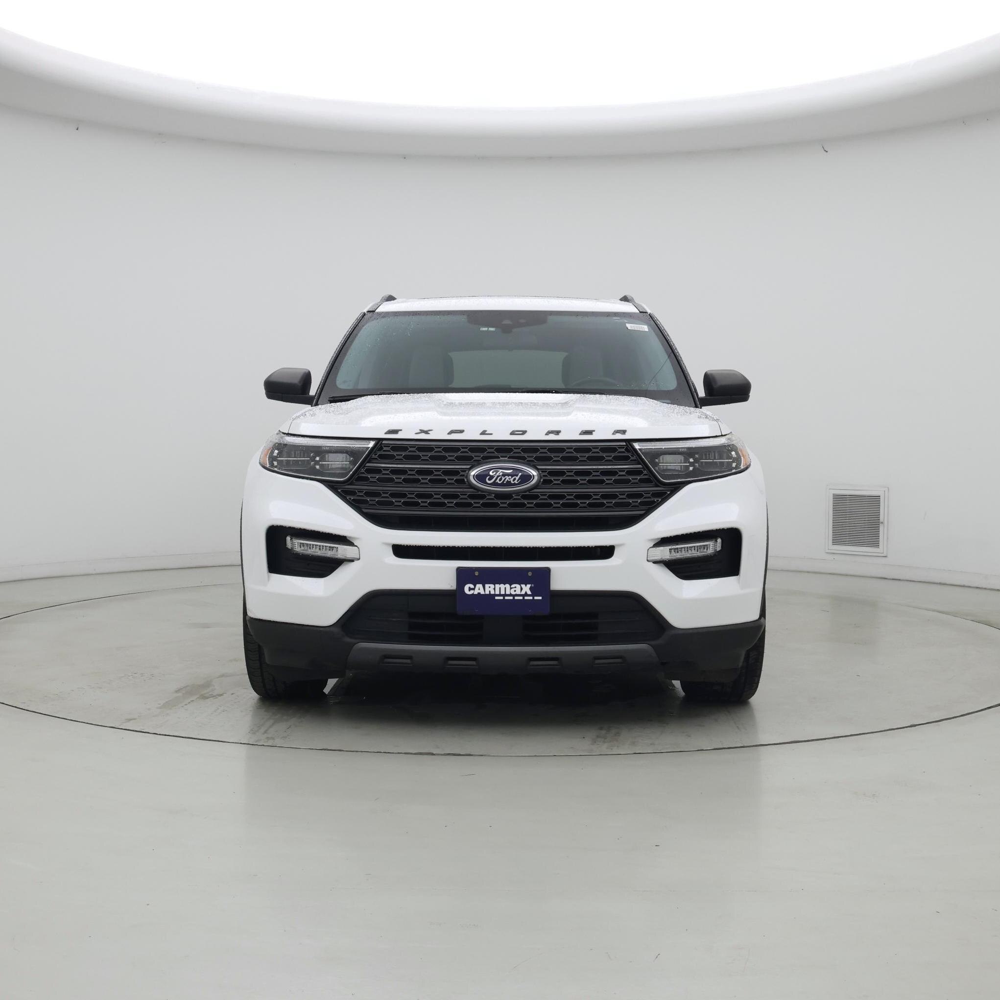 Thumbnail: 2021 Ford Explorer - 5