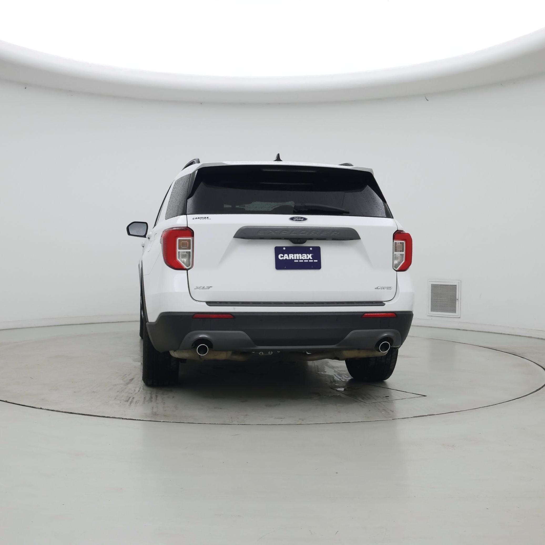 Thumbnail: 2021 Ford Explorer - 6