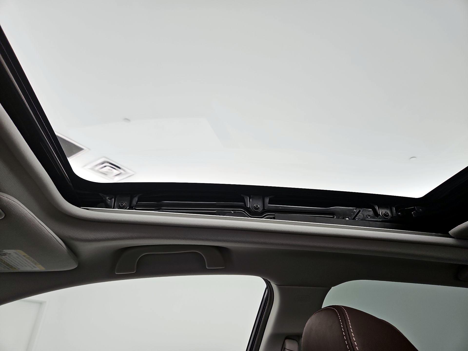 Thumbnail: 2018 Subaru Forester - 19