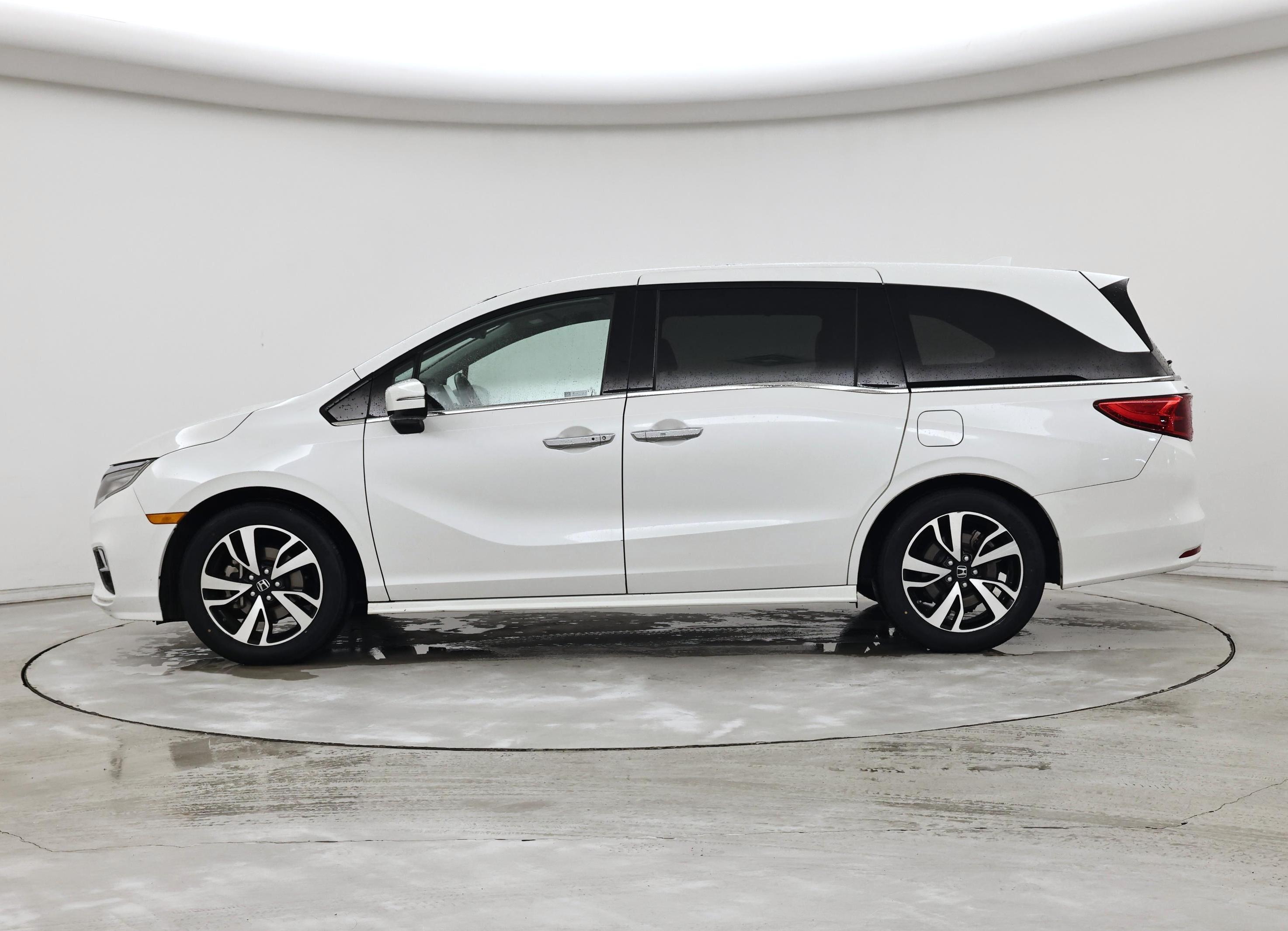 Thumbnail: 2020 Honda Odyssey - 3