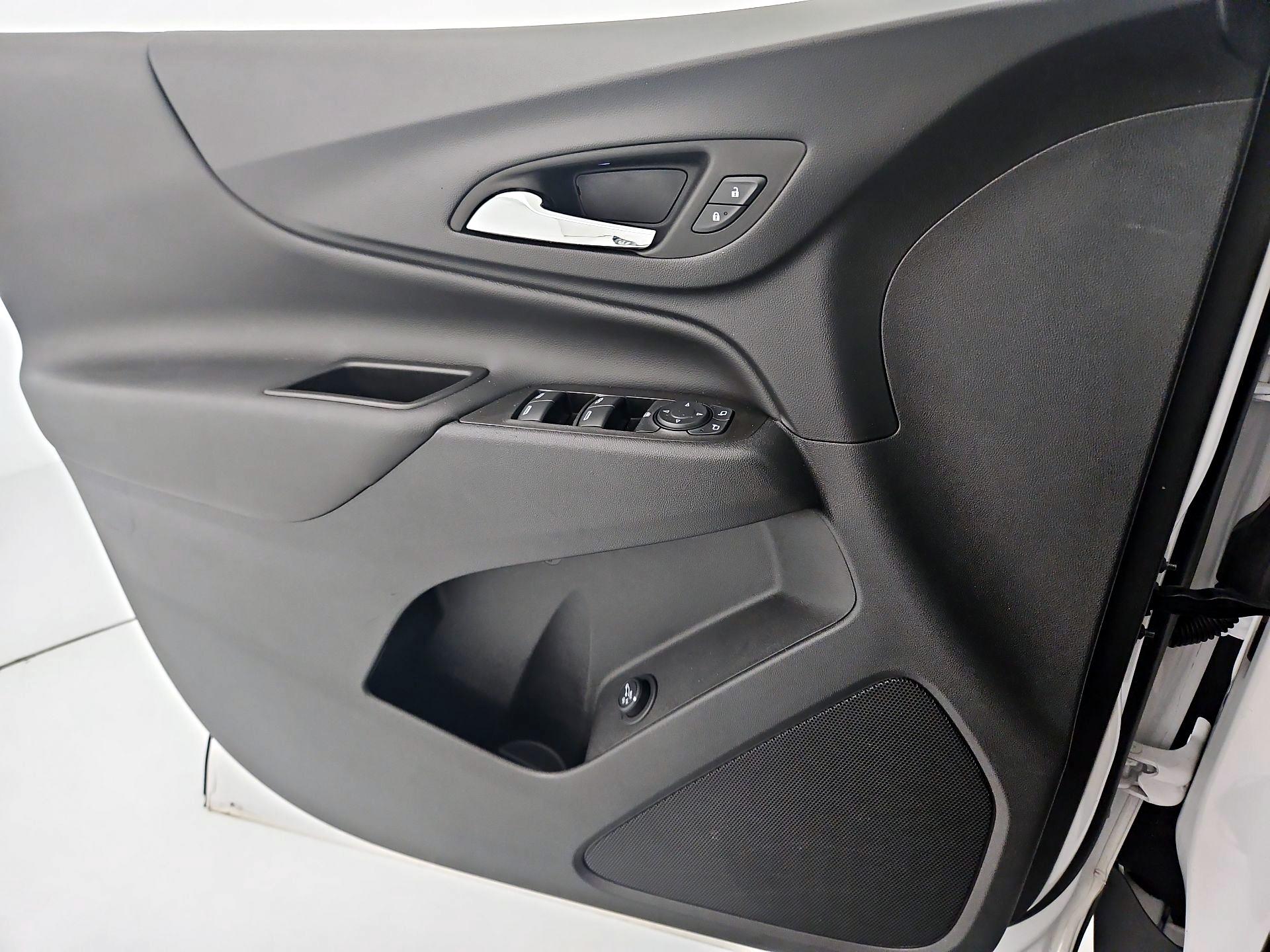 Thumbnail: 2022 Chevrolet Equinox - 12