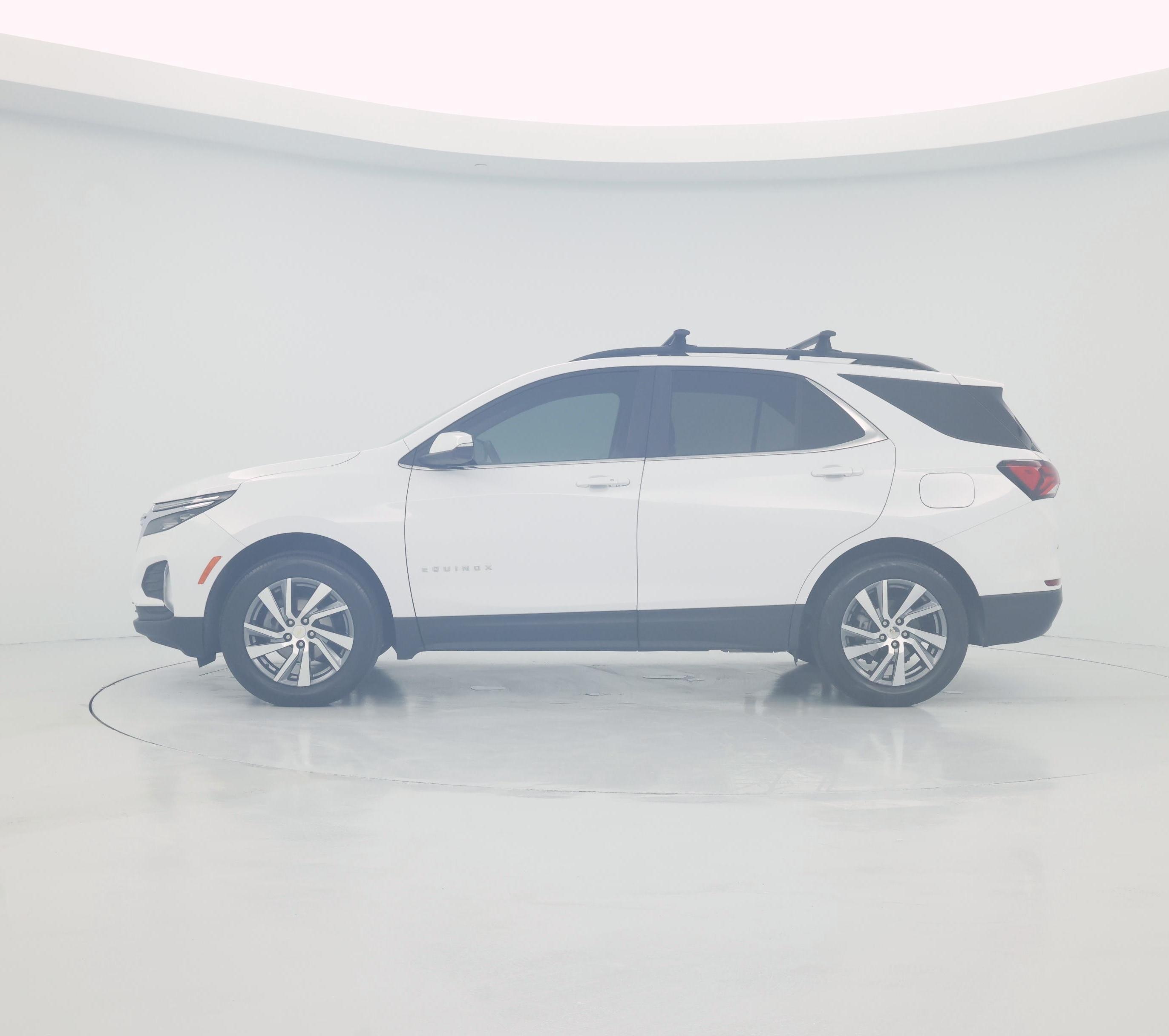 Thumbnail: 2022 Chevrolet Equinox - 3