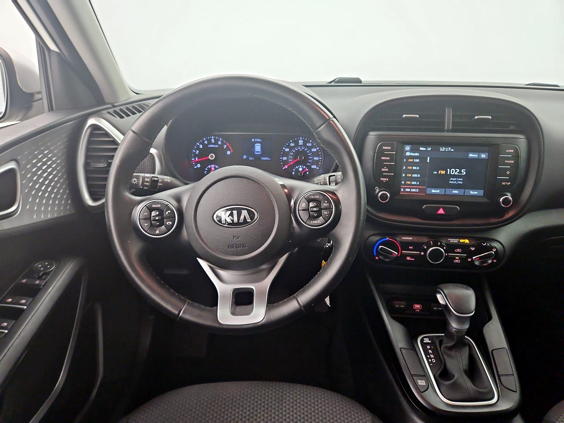 Thumbnail: 2020 Kia Soul - 10