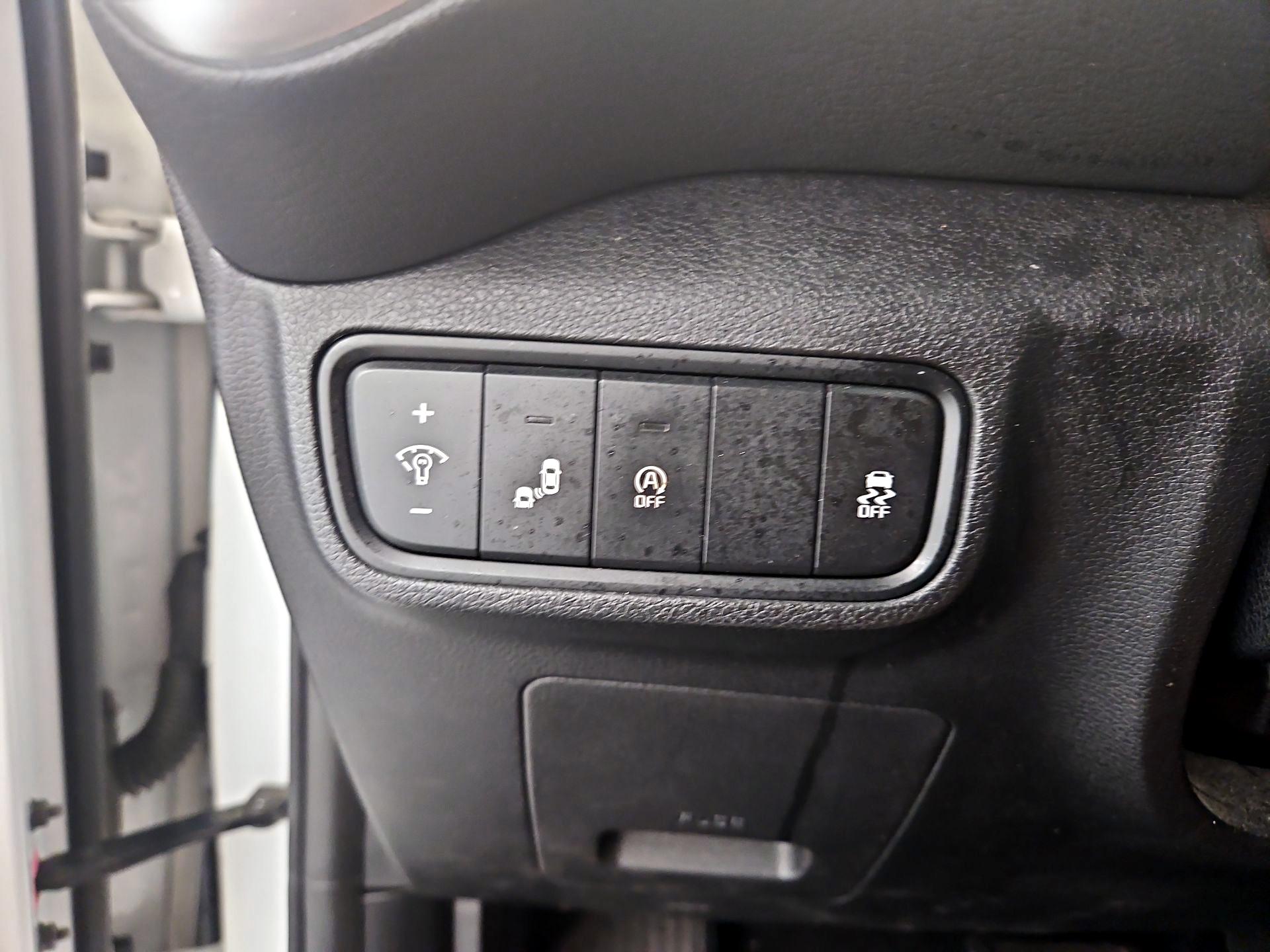 Thumbnail: 2020 Kia Soul - 13