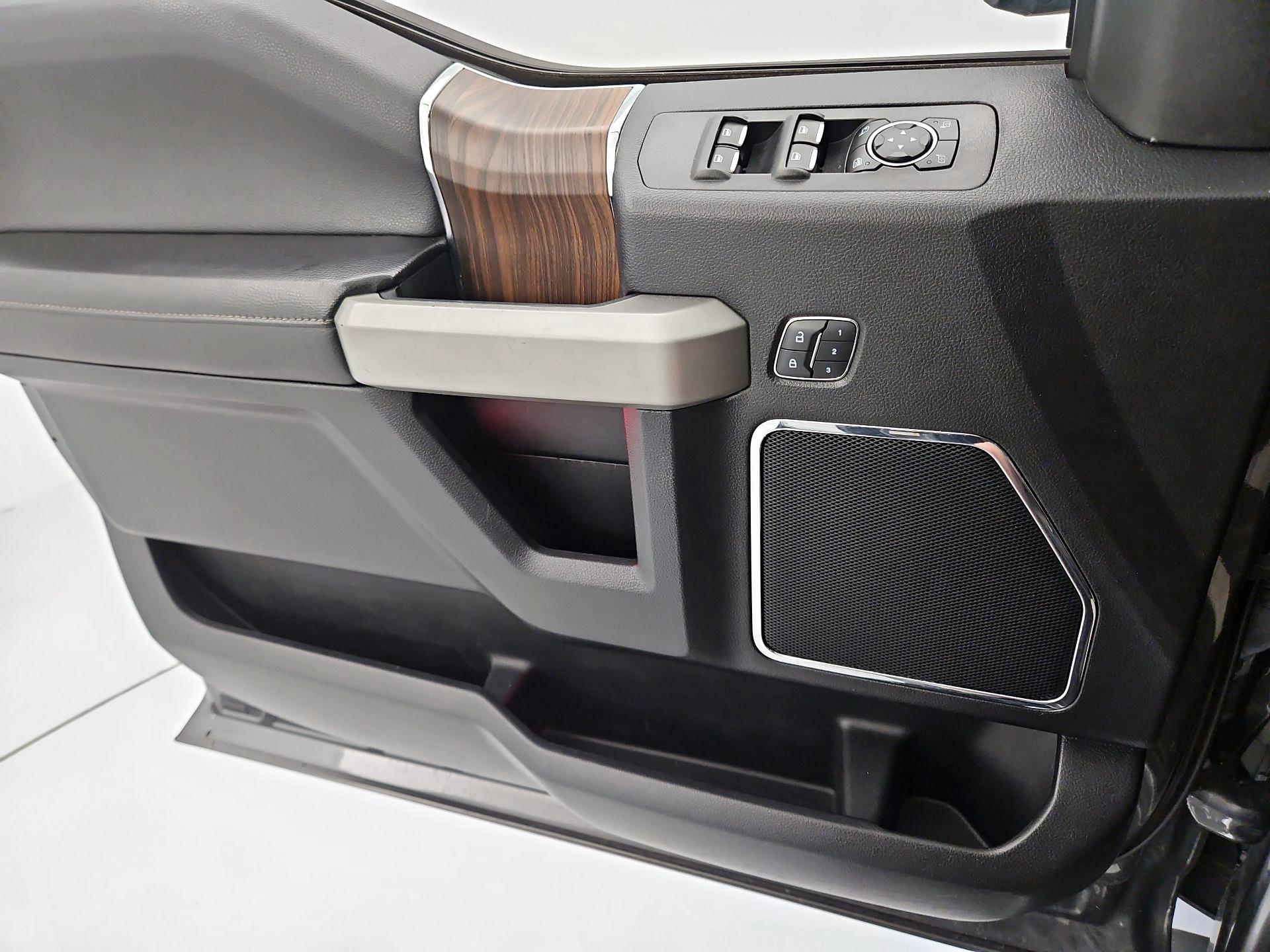 Thumbnail: 2017 Ford F-150 - 12