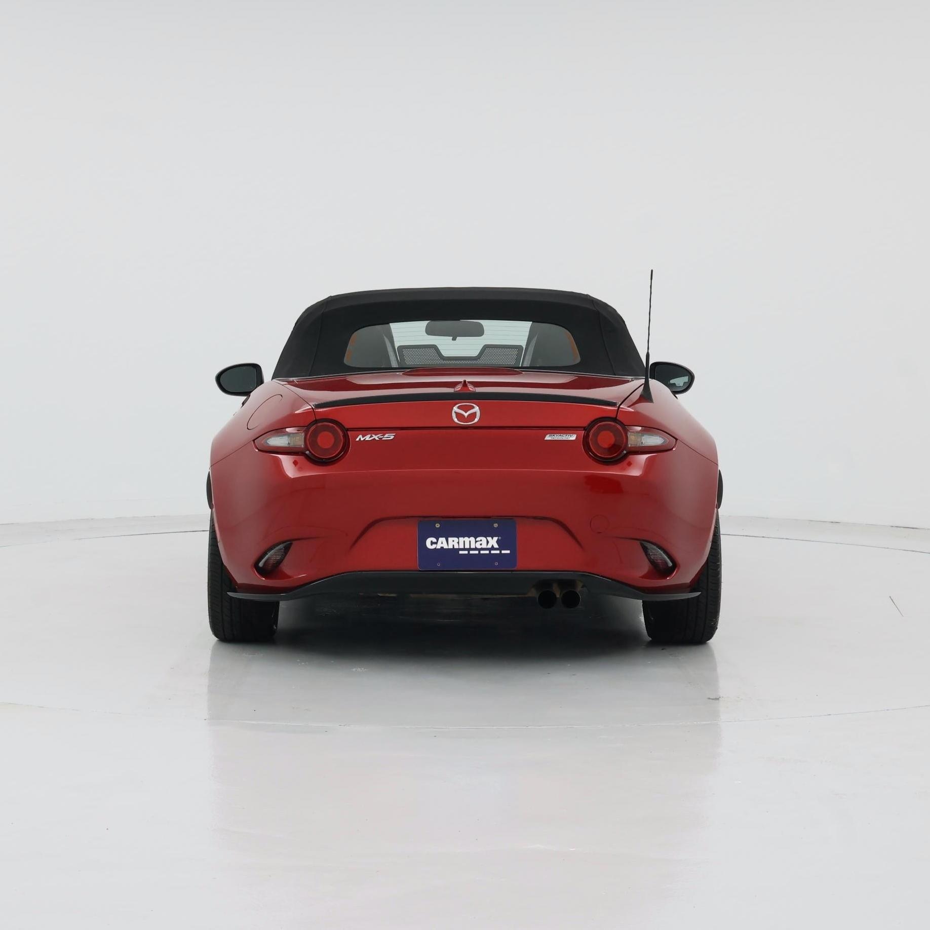 Thumbnail: 2016 Mazda MX-5 Miata - 6