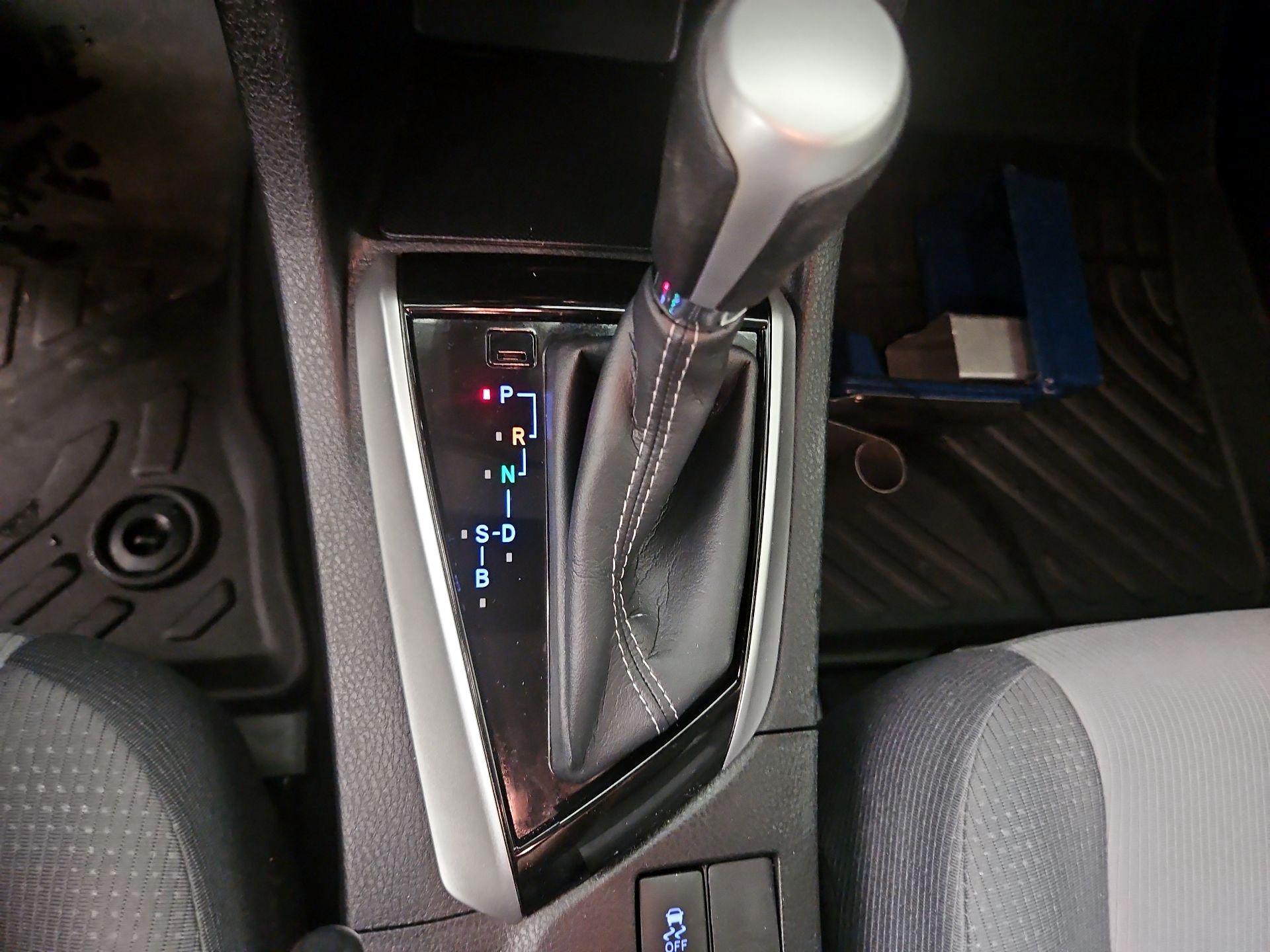 Thumbnail: 2019 Toyota Corolla - 17