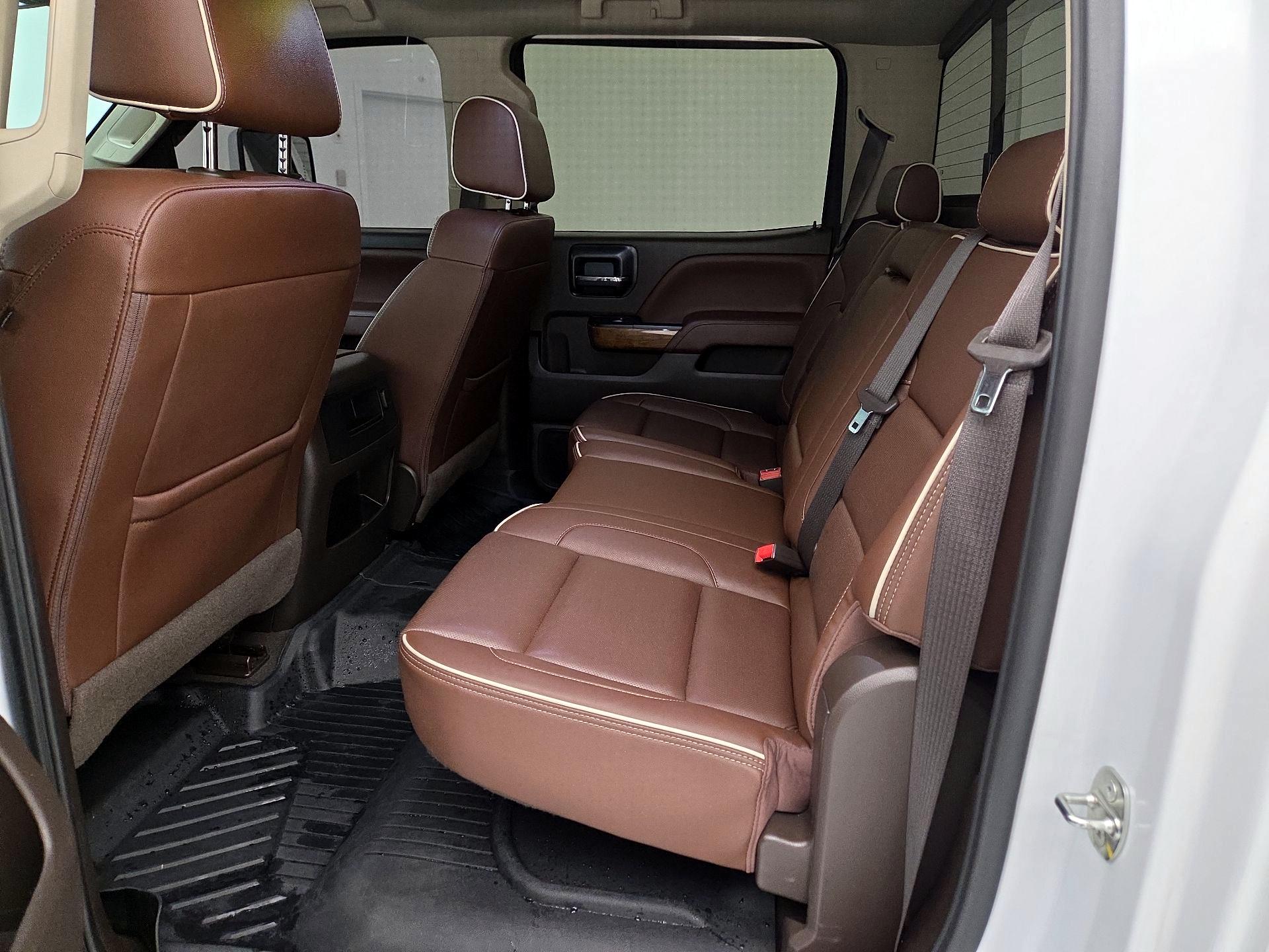 Thumbnail: 2019 Chevrolet Silverado 3500 - 20