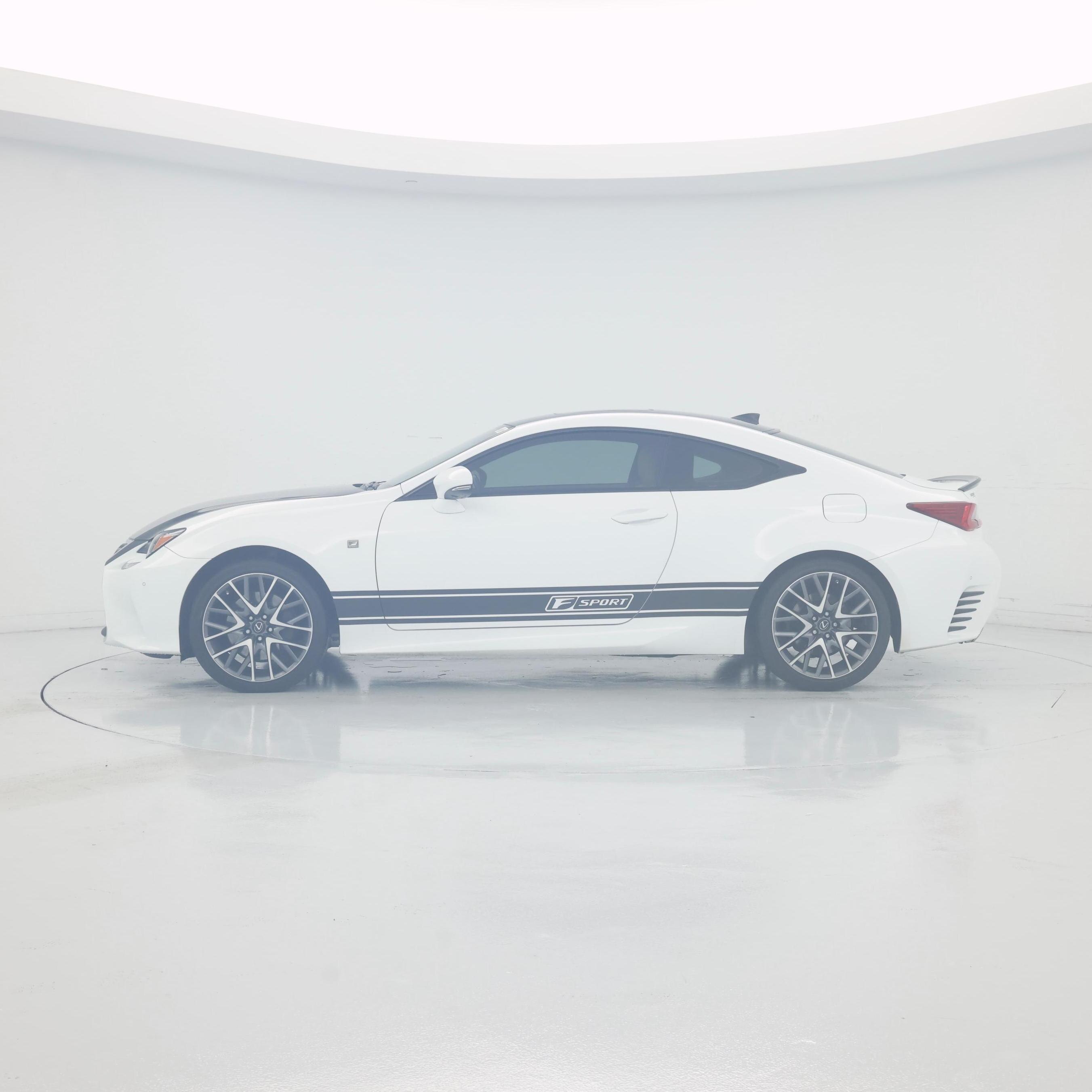 Thumbnail: 2017 Lexus RC - 3