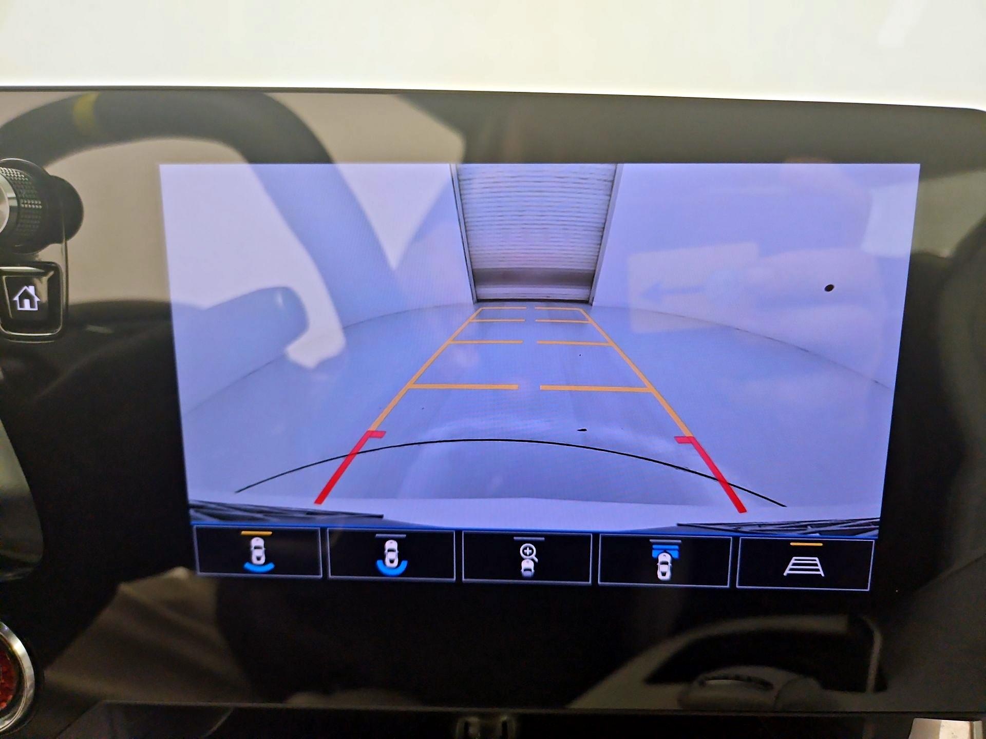 Thumbnail: 2021 Chevrolet Corvette - 15