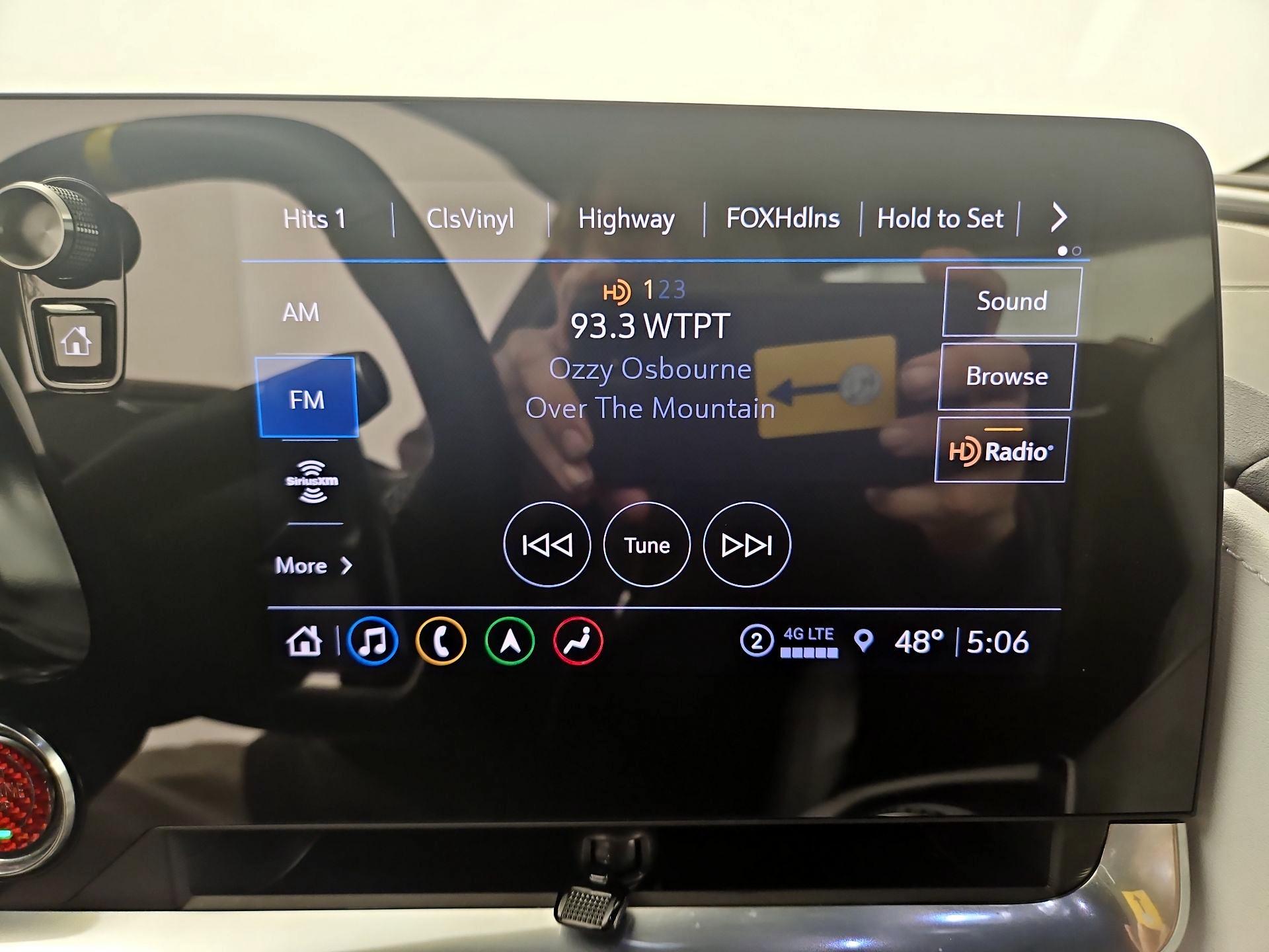 Thumbnail: 2021 Chevrolet Corvette - 16