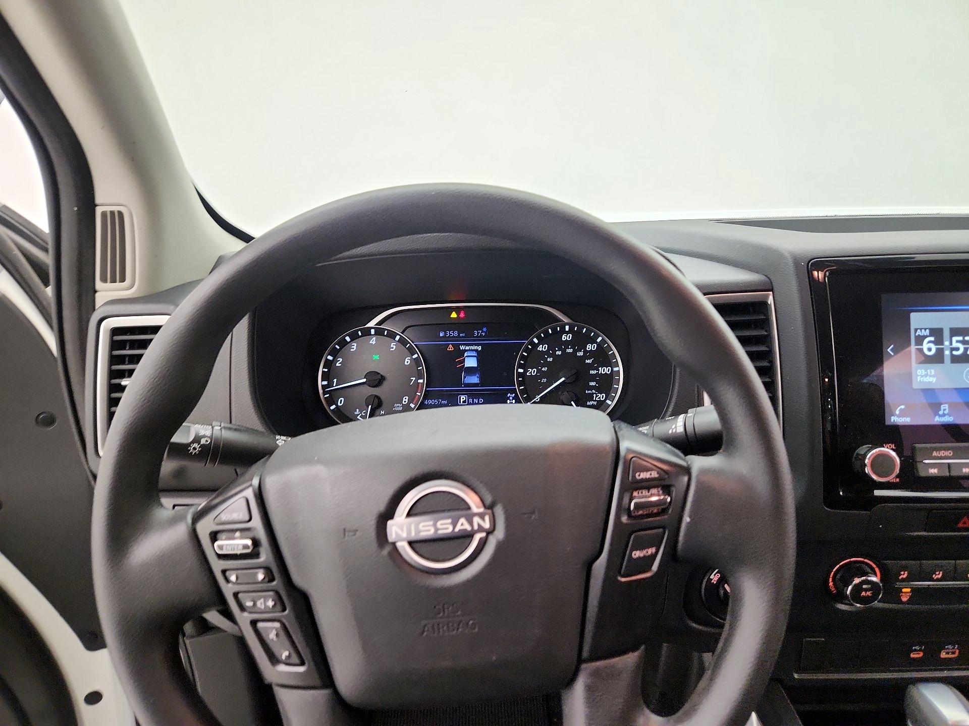 Thumbnail: 2022 Nissan Frontier - 10