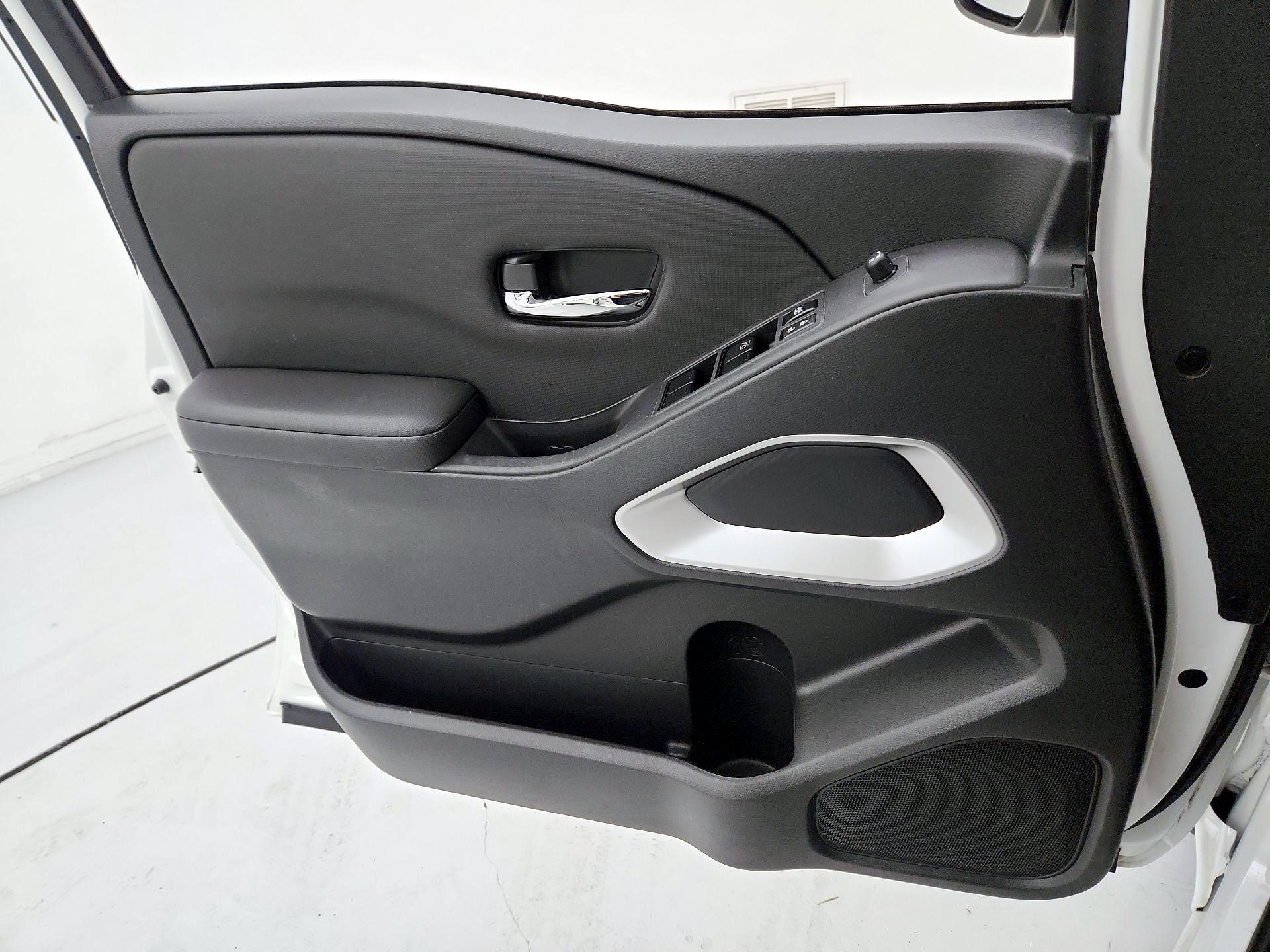 Thumbnail: 2022 Nissan Frontier - 12