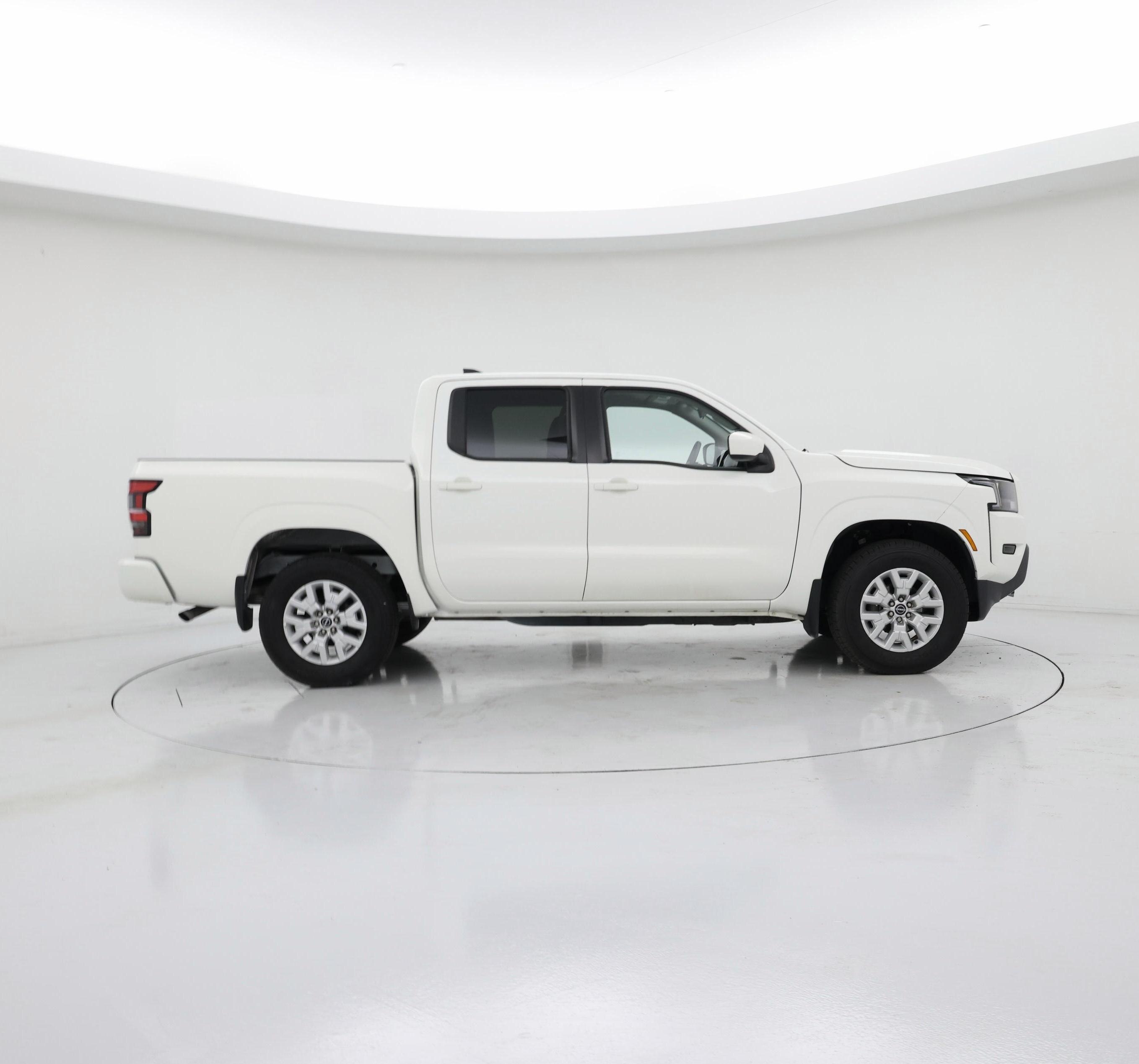 Thumbnail: 2022 Nissan Frontier - 7