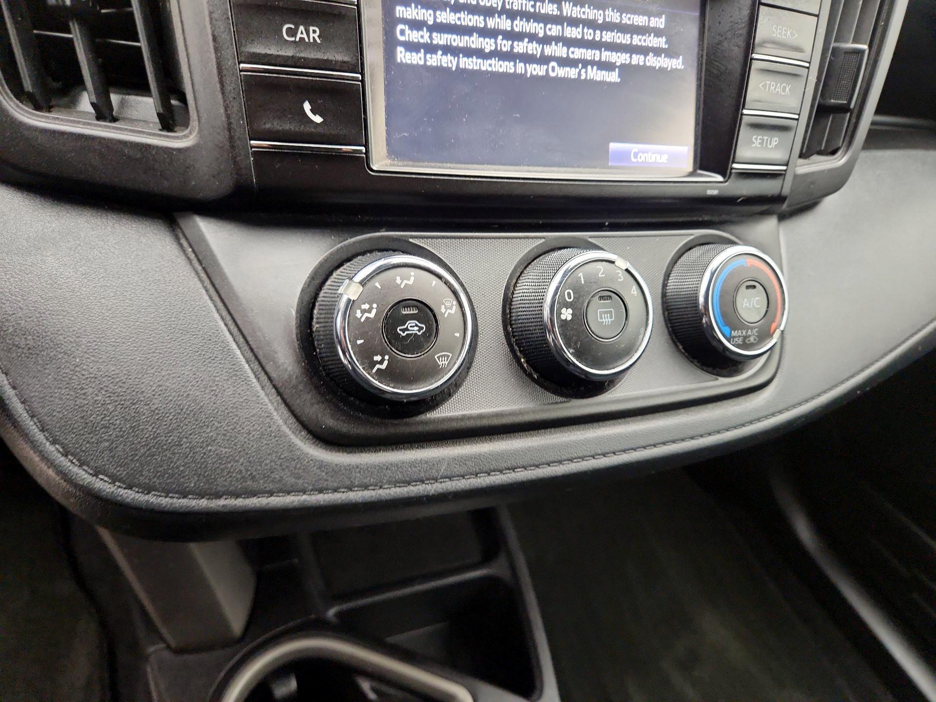 Thumbnail: 2017 Toyota RAV4 - 16