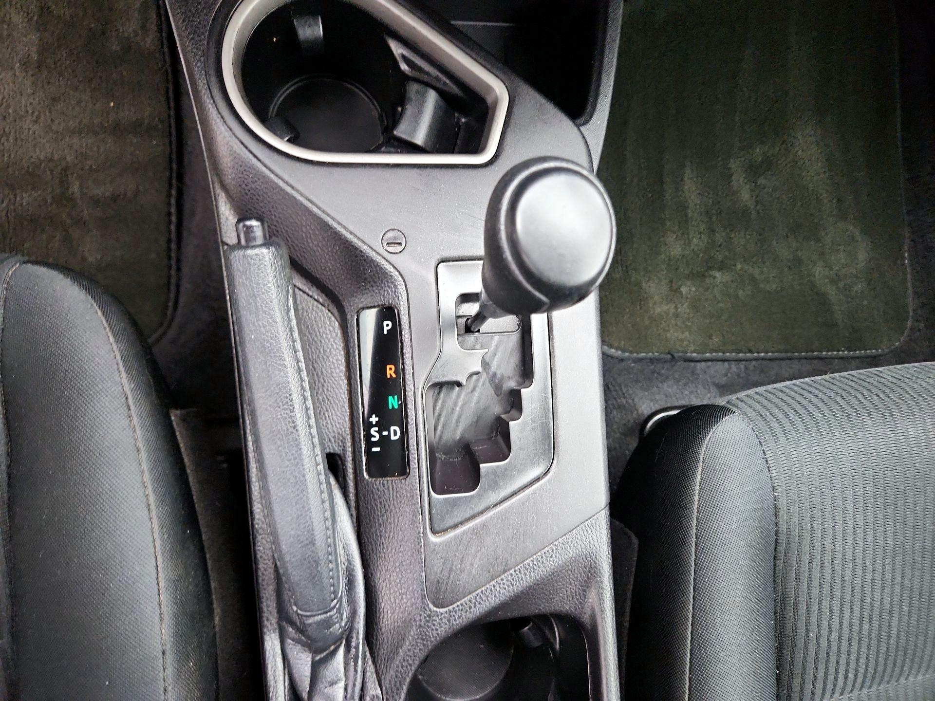 Thumbnail: 2017 Toyota RAV4 - 17