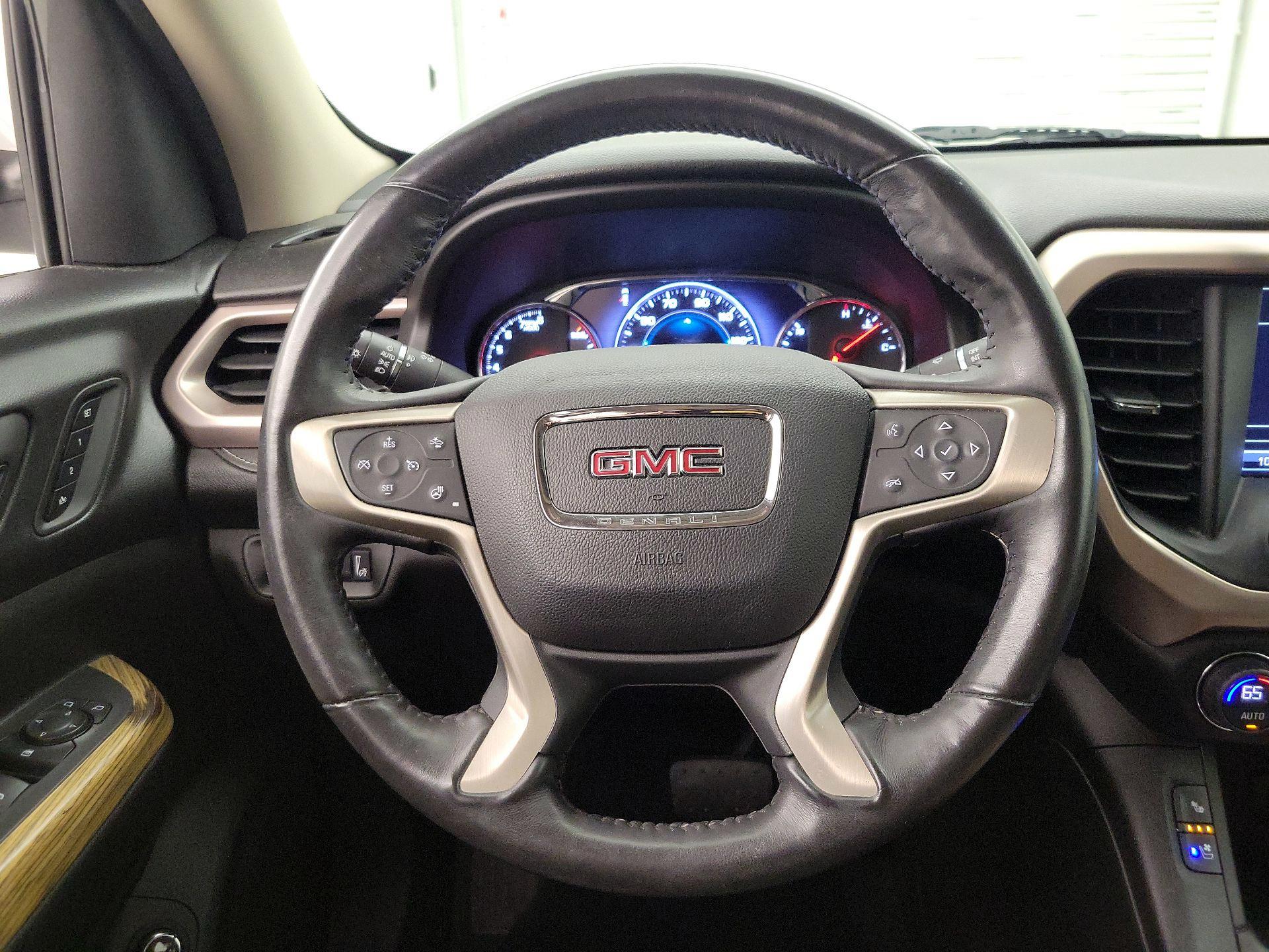 Thumbnail: 2018 GMC Acadia - 10