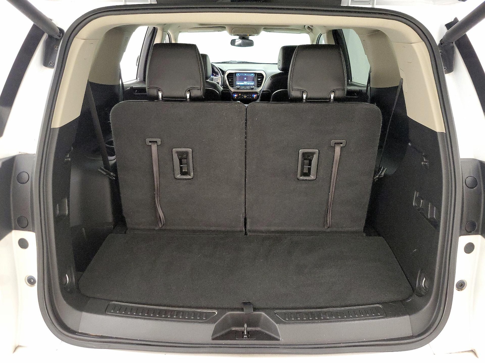 2018 GMC Acadia Denali - Photo 24