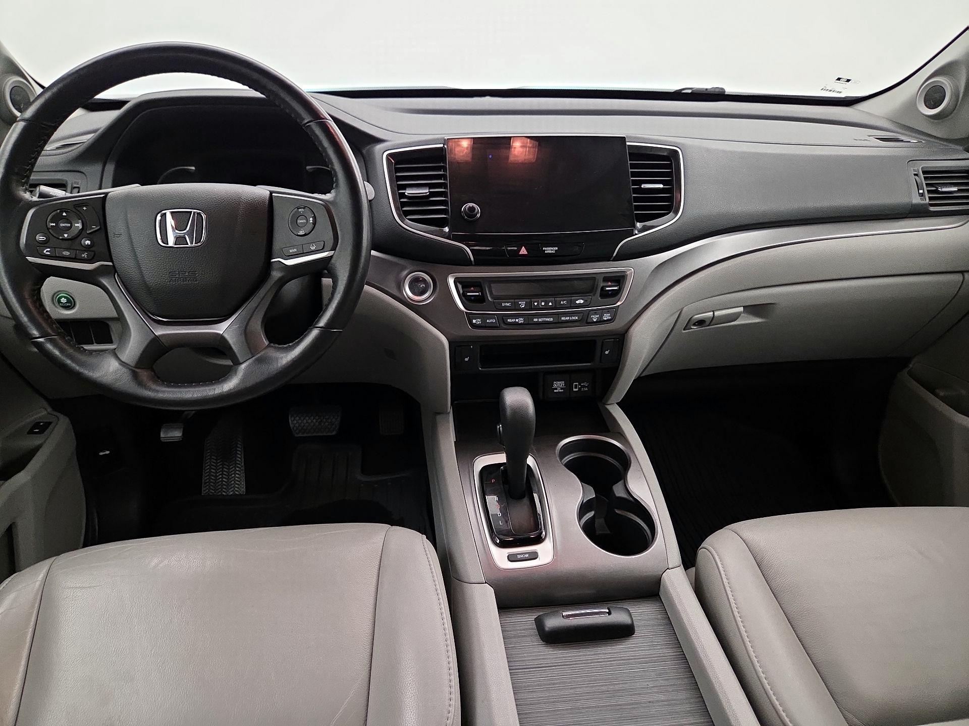 Thumbnail: 2019 Honda Pilot - 9