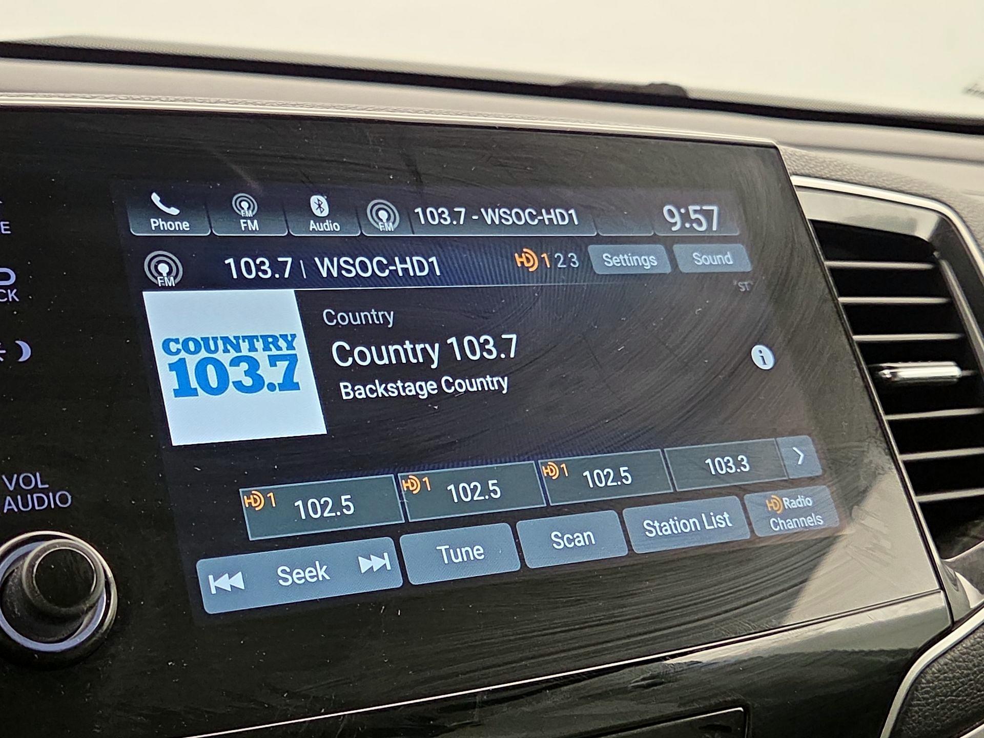 Thumbnail: 2019 Honda Pilot - 15