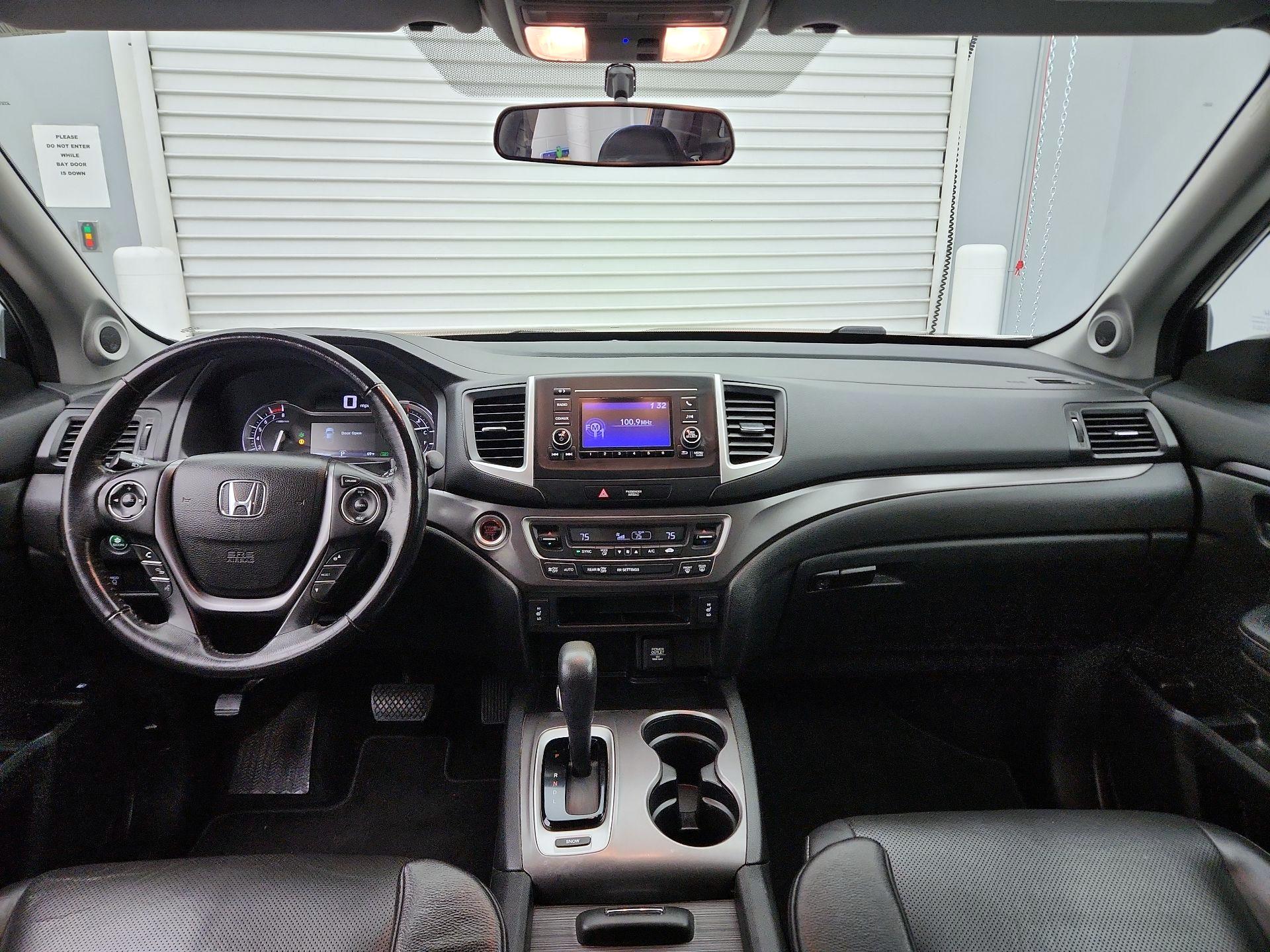 Thumbnail: 2017 Honda Ridgeline - 9