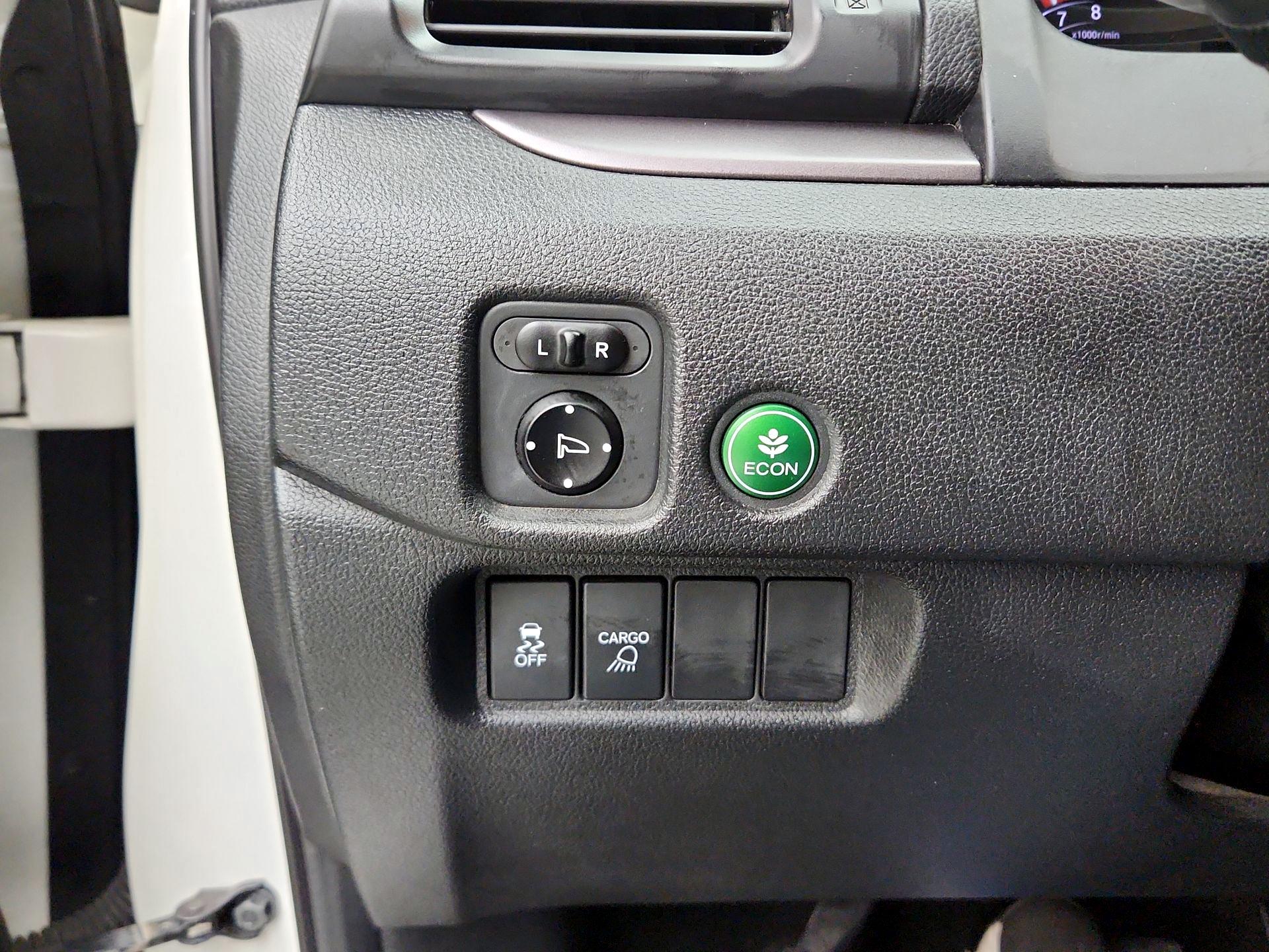 Thumbnail: 2017 Honda Ridgeline - 13