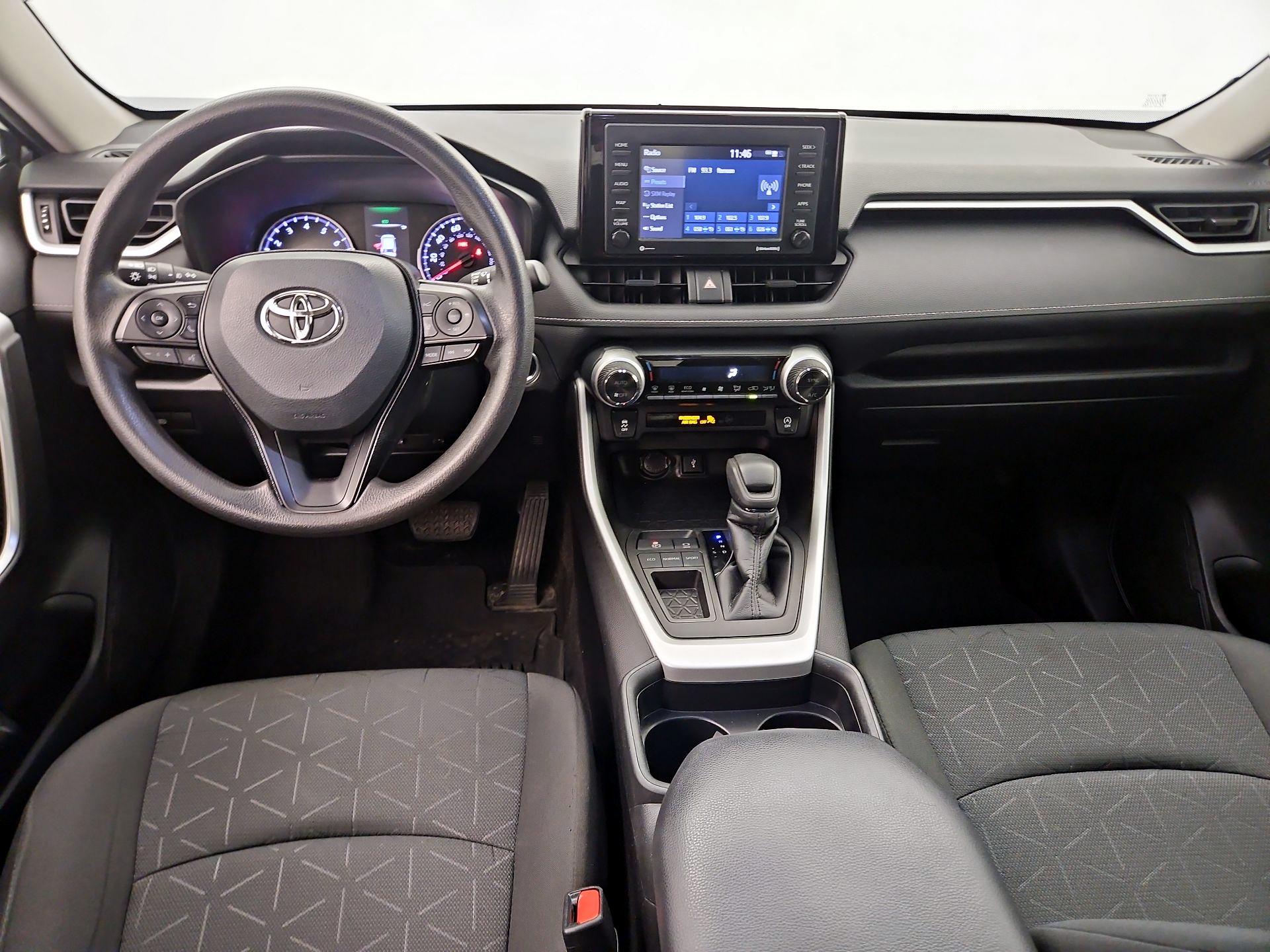 Thumbnail: 2021 Toyota RAV4 - 9