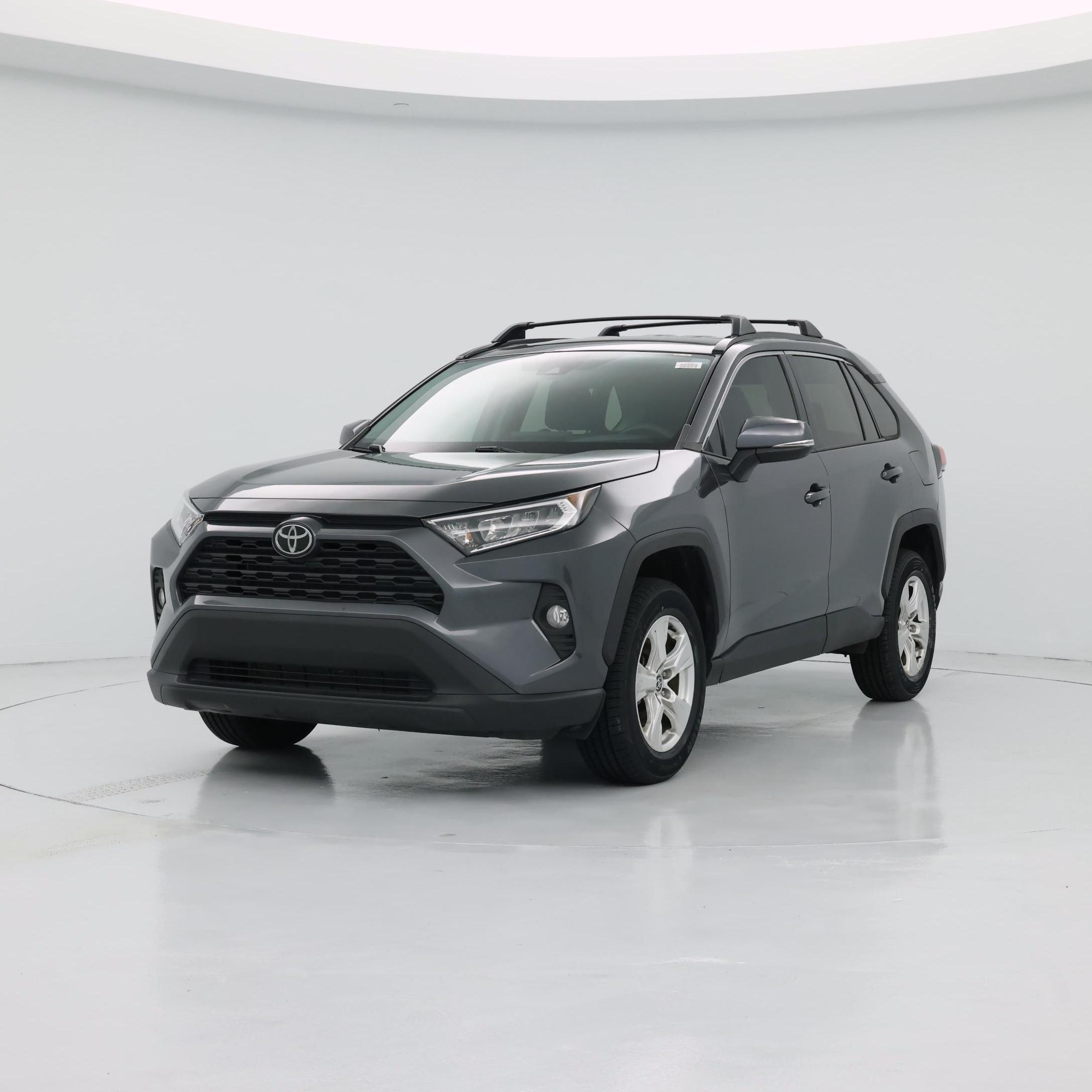 Thumbnail: 2021 Toyota RAV4 - 4