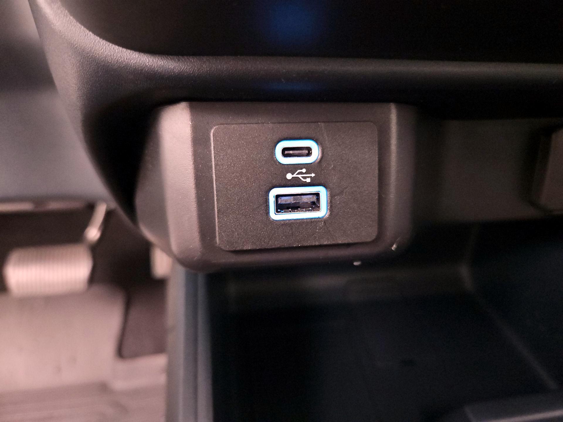 Thumbnail: 2023 Ford Maverick - 18