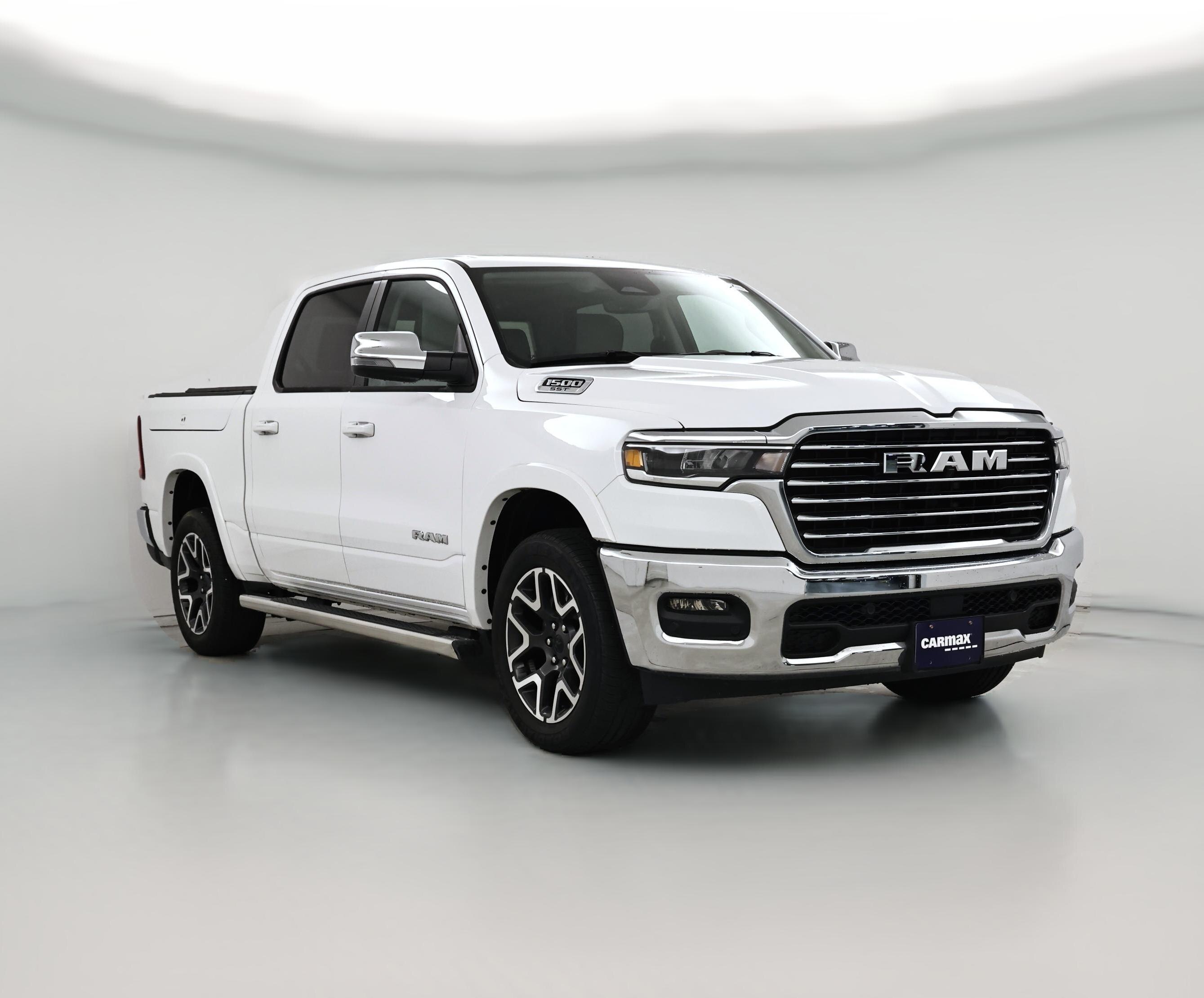 Thumbnail: 2025 RAM 1500 - 1